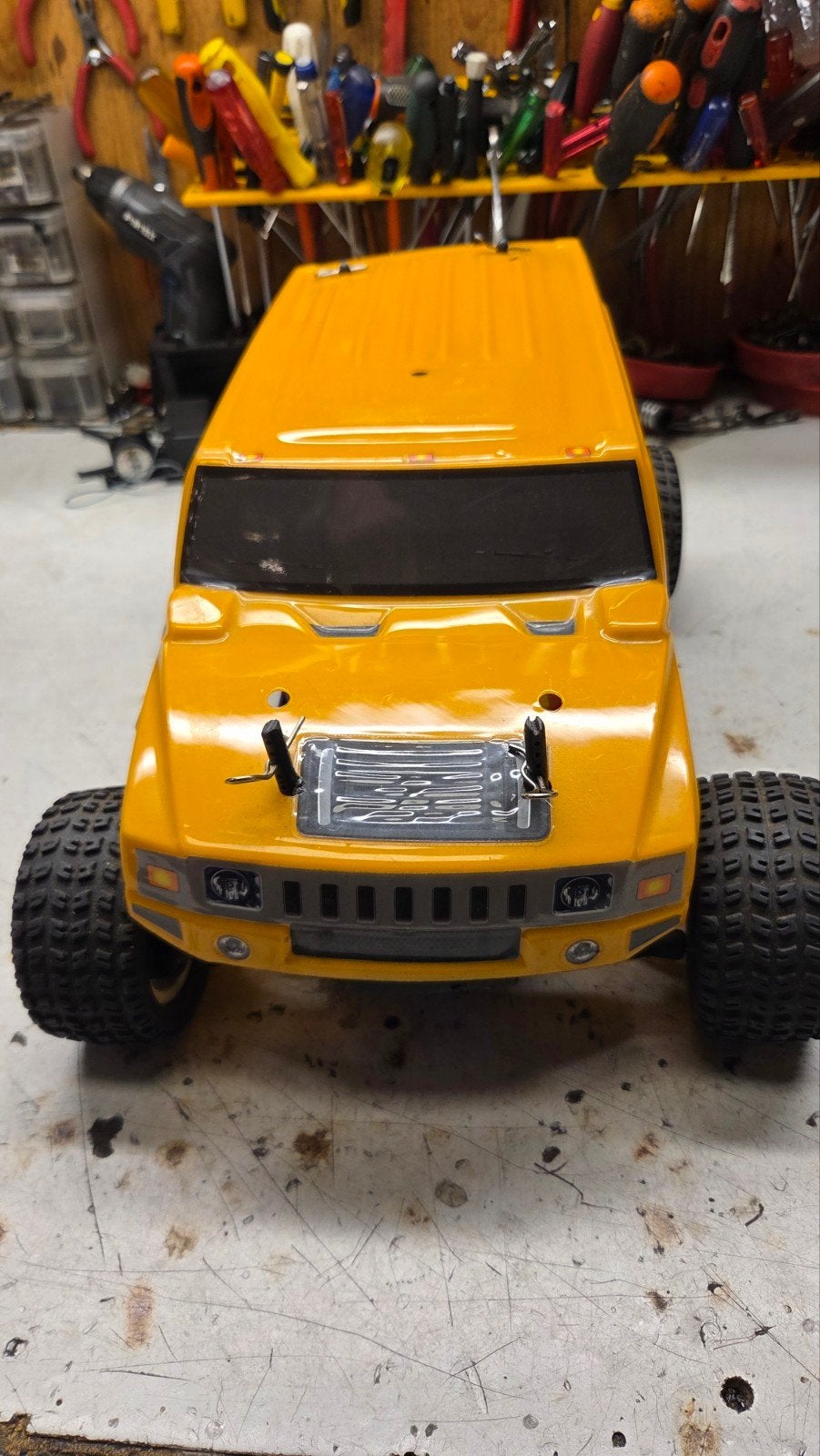 te koop leuke cen, Hobby en Vrije tijd, Modelbouw | Radiografisch | Auto's, Gebruikt, Ophalen of Verzenden, Schaal 1:10, Auto onroad