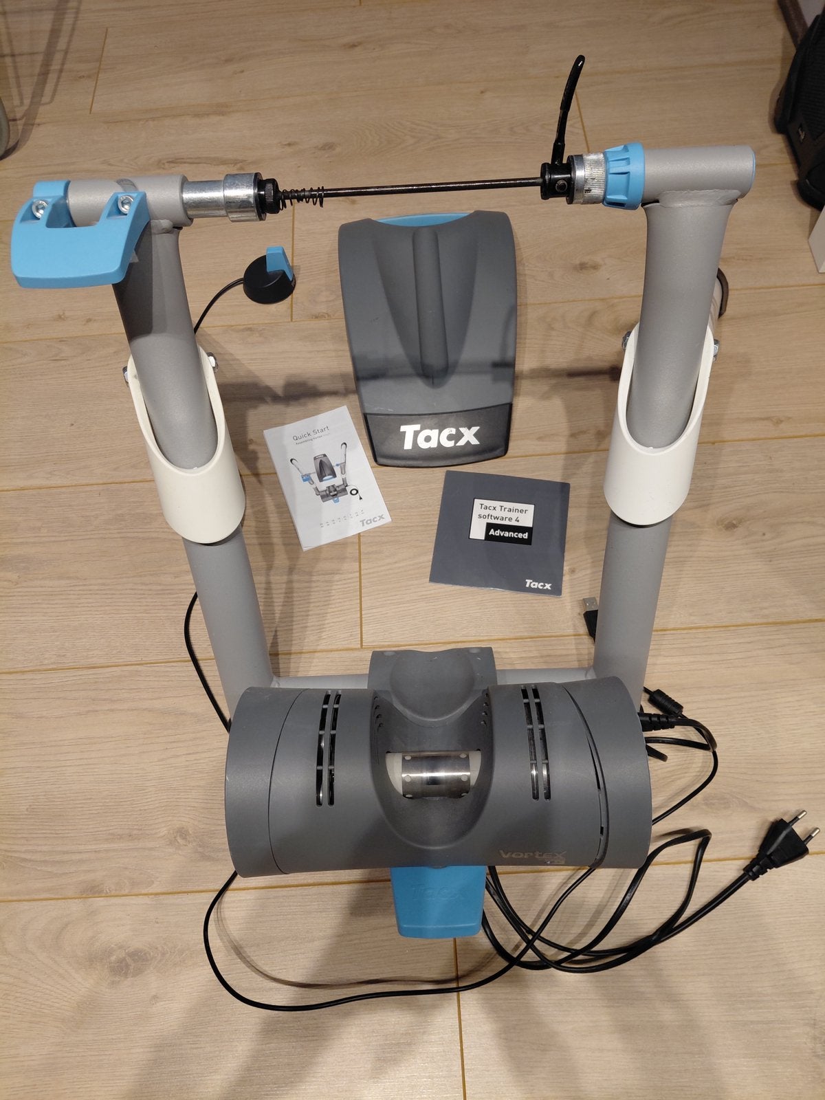 TACX Vortex Smart T2180 Fietstrainer compleet, Fietsen en Brommers, Ophalen, Zo goed als nieuw