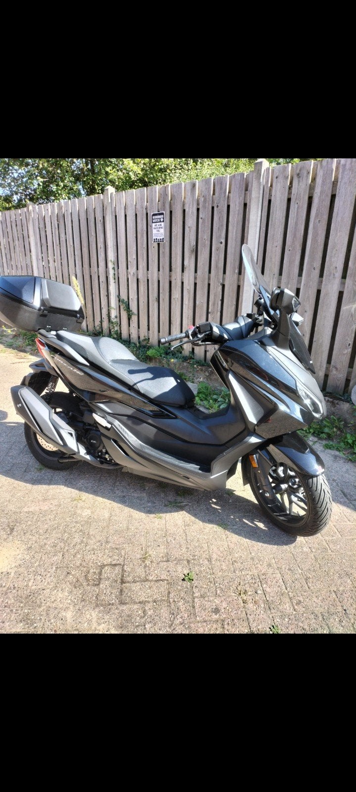 2025 Honda NSS350 Forza Nightstar Black in nieuwstaat!!, Motoren, Scooter, Particulier