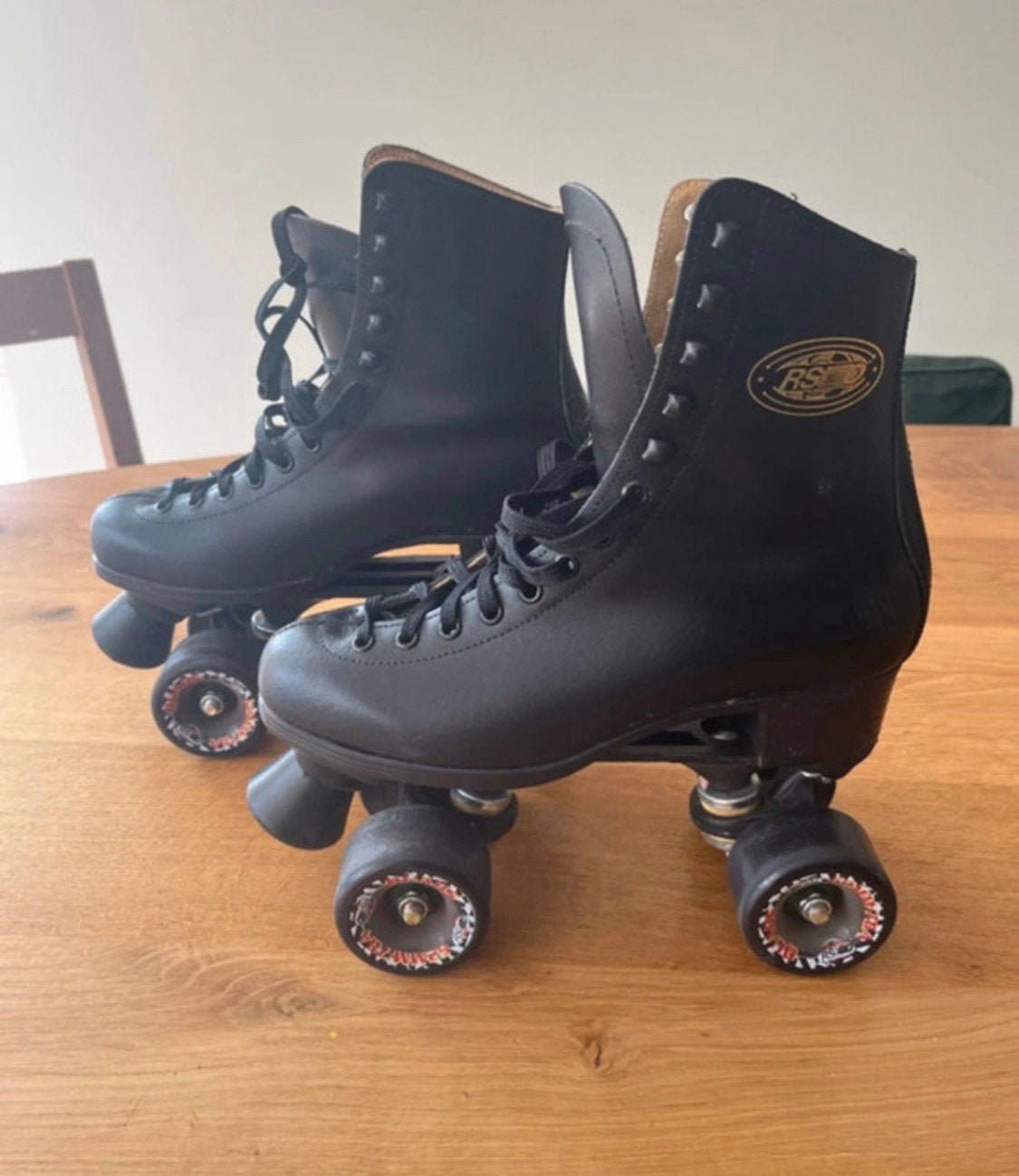 Prachtige RSI Quad Rolschaatsen – Zwart Leer, Ophalen of Verzenden, Zo goed als nieuw, Overige typen