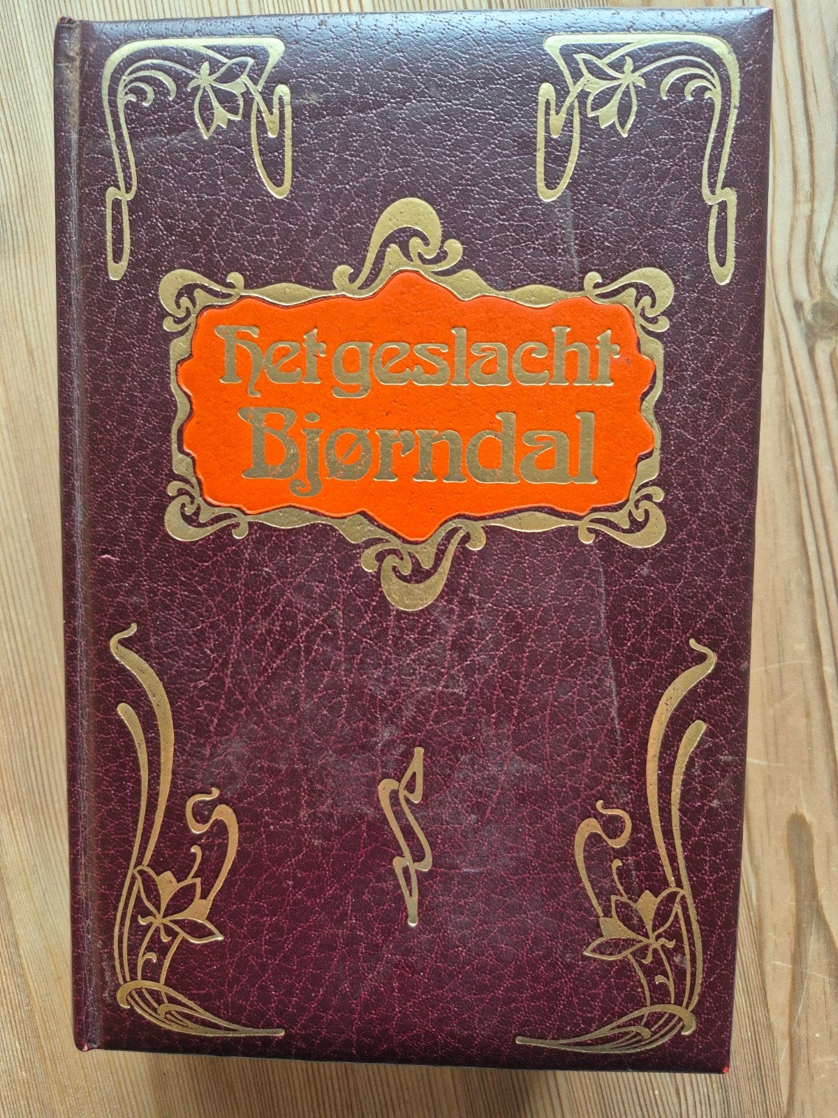 Het Geslacht Bjørndal - Trygve Gulbranssen (Anton Pieck), Ophalen of Verzenden, Gelezen, Trygve Gulbranssen, Europa overig