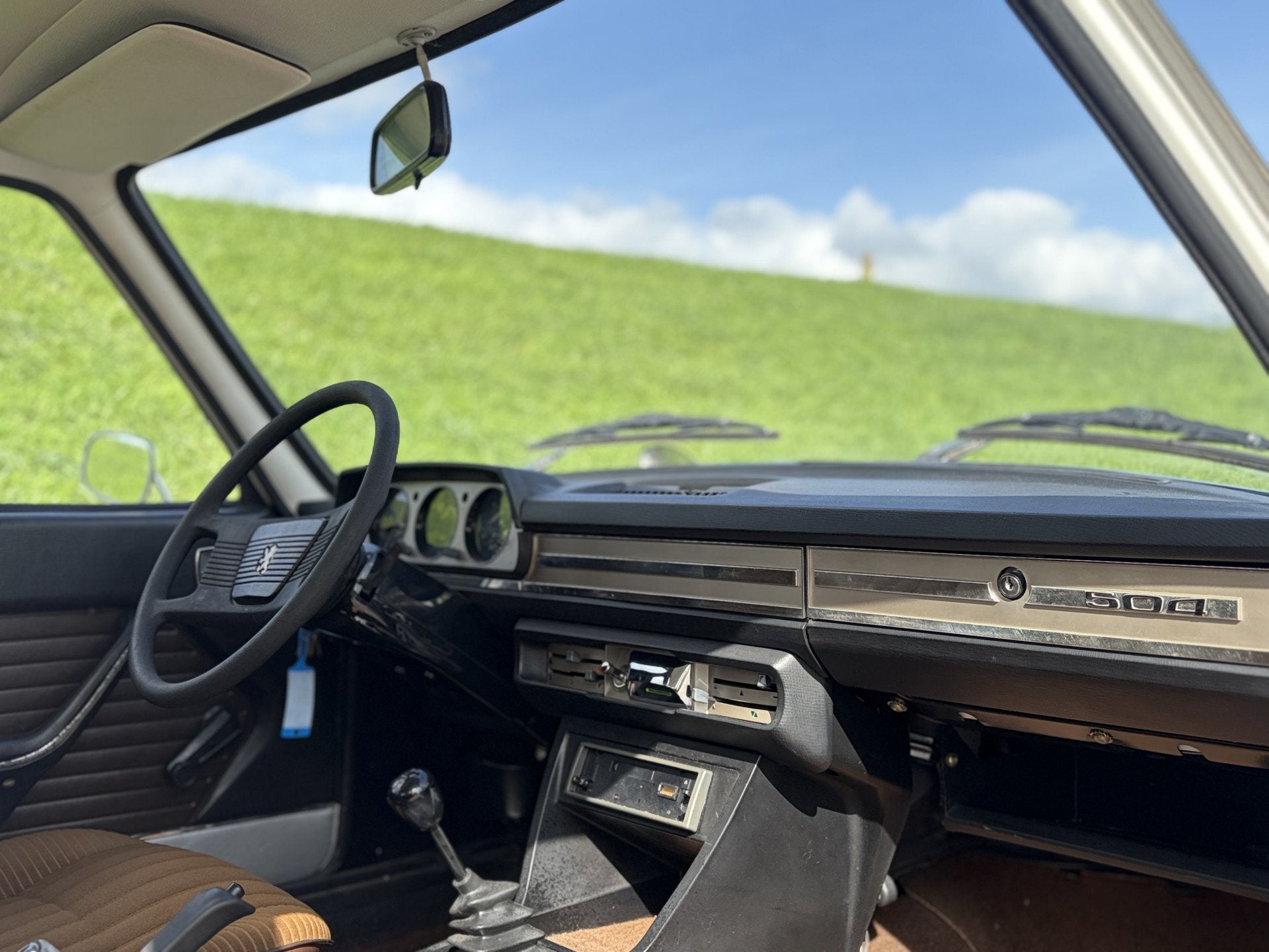 Peugeot 504 A11 GL OPRUIMING | OUTLETDEAL | LIEFHEBBER OPGEL, Auto's, Stof, Overige carrosserieën, Wit, Handgeschakeld