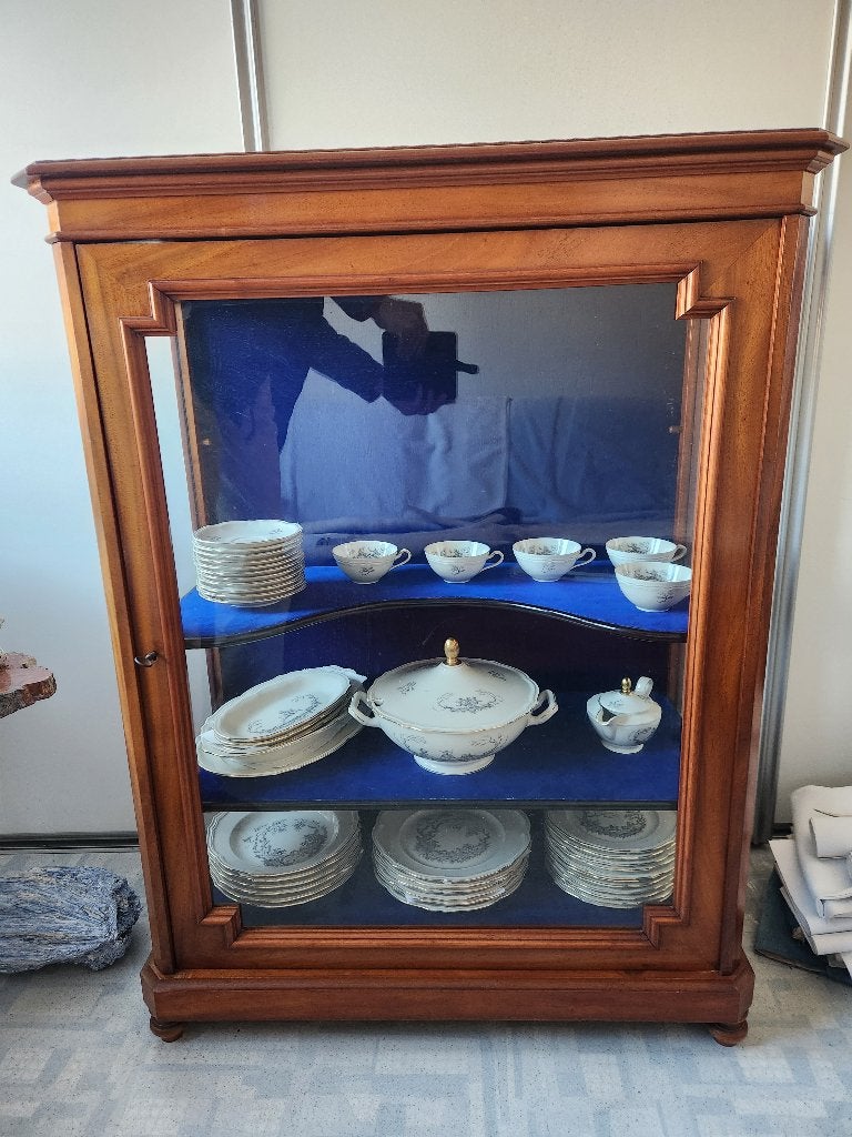 Biedermeier vitrinekast gezocht, Antiek en Kunst, Ophalen of Verzenden