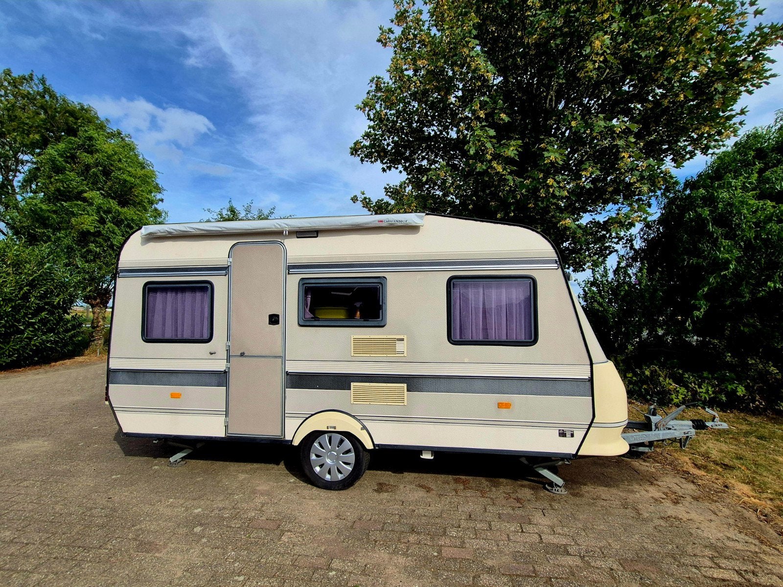 Nette Hobby Classic 430, Caravans en Kamperen, Caravans, Hobby, Treinzit, Particulier, 4 tot 5 meter
