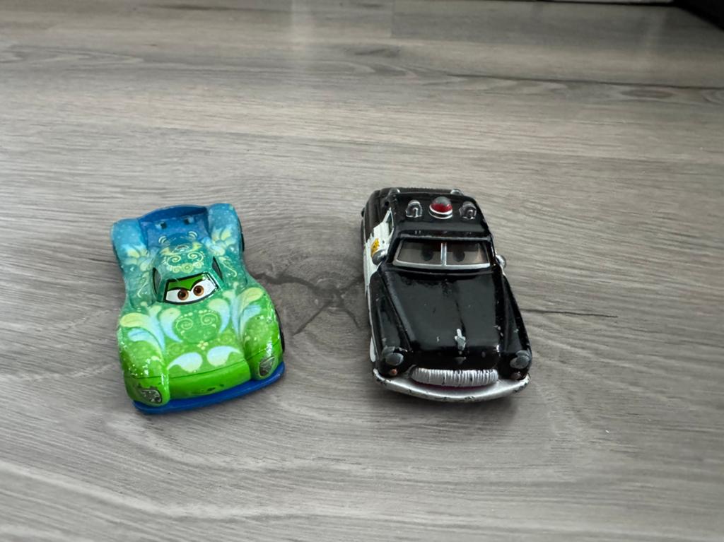 Cars autootjes, Kinderen en Baby's, Speelgoed | Speelgoedvoertuigen, Ophalen, Gebruikt