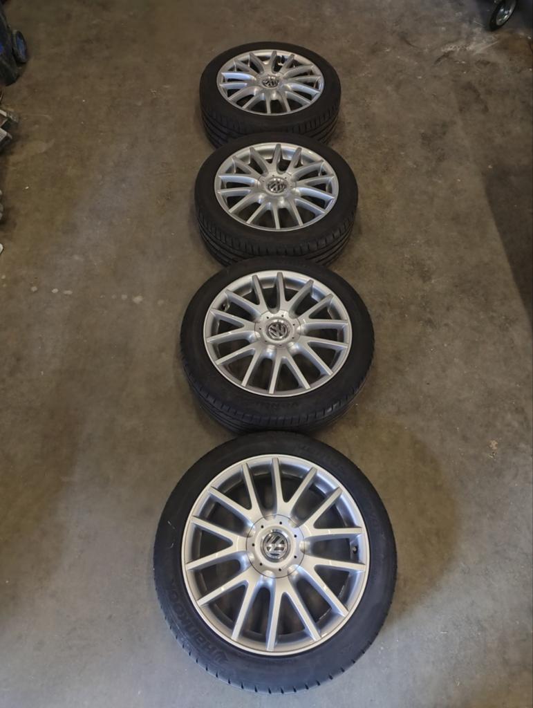 Set van 4 banden met velgen 225/45R17, Ophalen, Gebruikt, Banden en Velgen, 17 inch