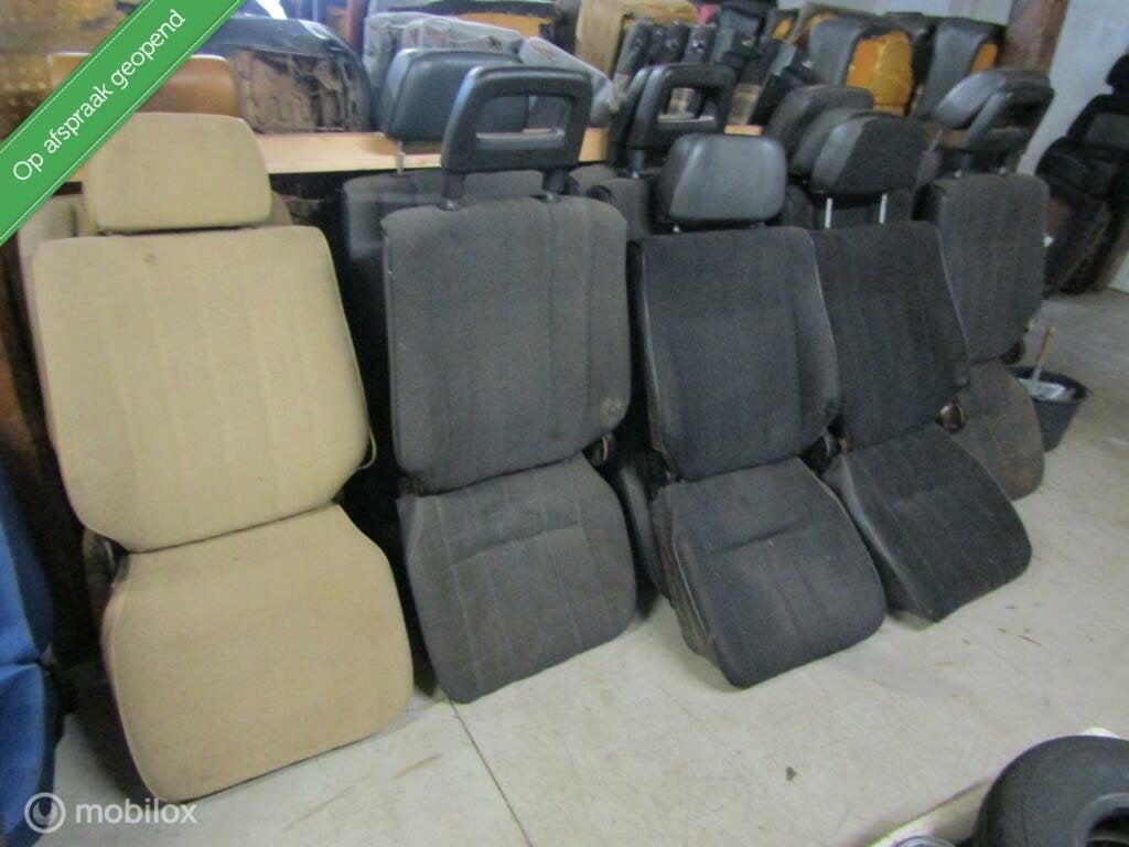 Stoel stoelen achterbank Opel Manta B Ascona B Kadett C, Auto-onderdelen, Interieur en Bekleding, Gebruikt, Opel, Ophalen of Verzenden