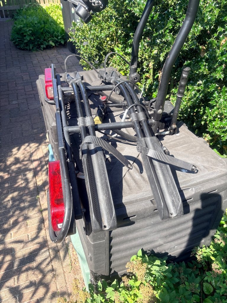 Travel&co kantelbare fietsendrager voor 2 fietsen, Auto diversen, Fietsendragers, Ophalen, Gebruikt, 2 fietsen, Trekhaakdrager