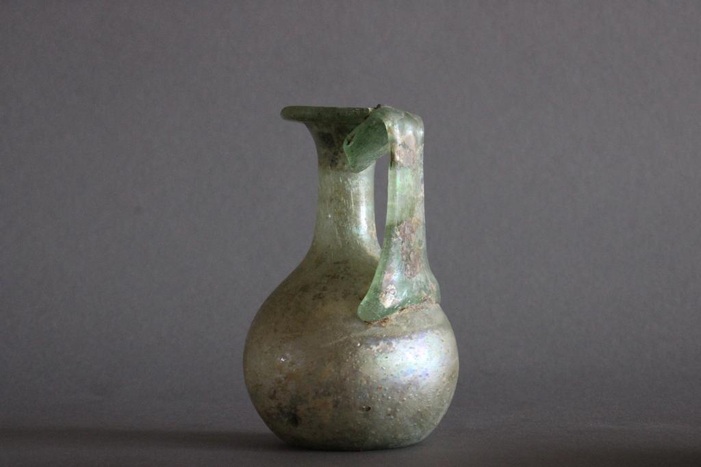 Romeins glas met oor 1-3e eeuw, Antiek en Kunst, Antiek | Glas en Kristal, Ophalen of Verzenden