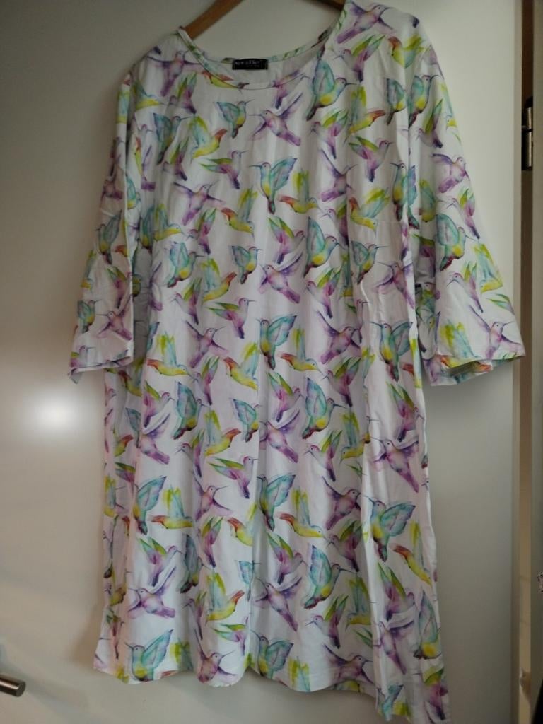 New Jersey Fashion jurk met kolibrie print, maat L, Kleding | Dames, Maat 42/44 (L), Ophalen of Verzenden, Zo goed als nieuw, Boven de knie