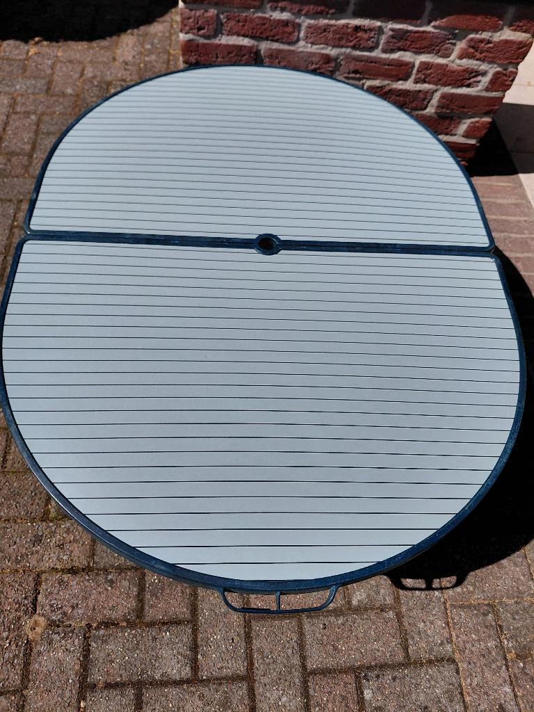 Stevige Crespo Campingtafel, Caravans en Kamperen, Kampeermeubelen, Gebruikt, Campingtafel, Ophalen