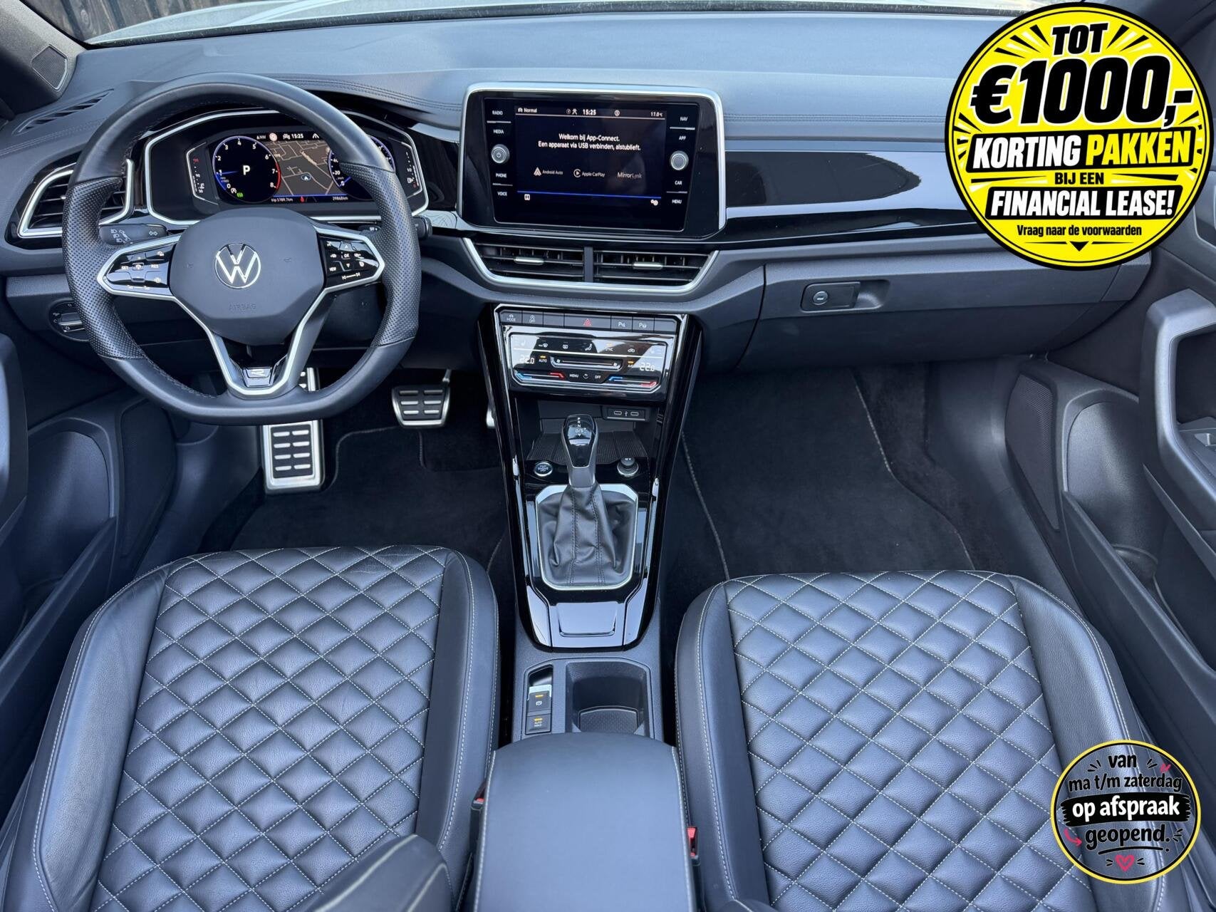 VW T-Roc Cabrio R-Line | 1e Eigenaar| 28.043 KM| Automaat|, Verwarmde buitenspiegels, 4 cilinders, Leder en Stof, 1446 kg
