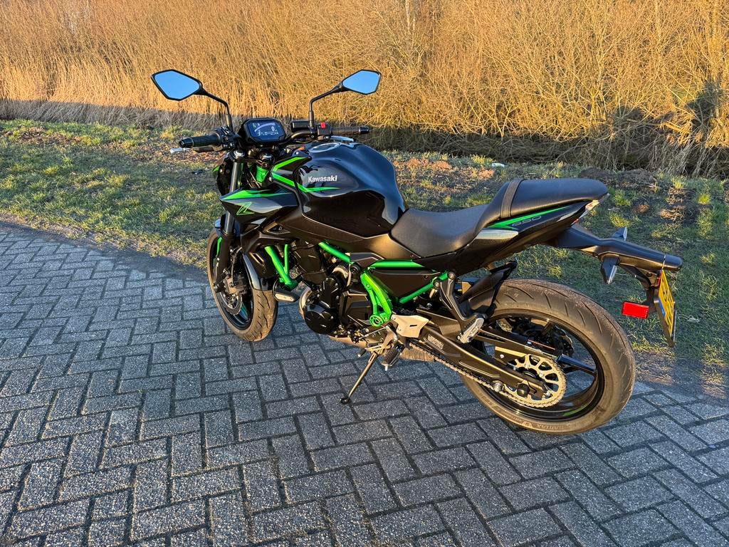 Kawasaki Z650, 2 cilinders, Motorrijbewijs A, Particulier, Meer dan 35 kW