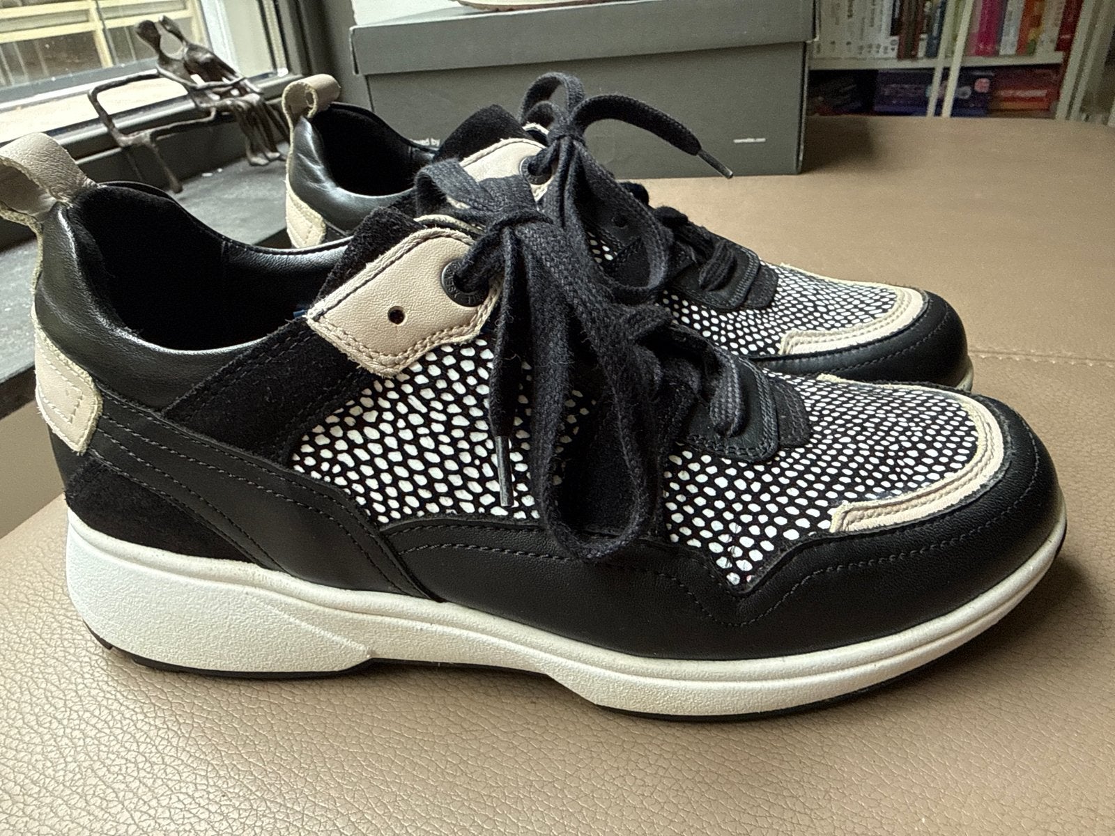 Xsensible Stretchwalker sneakers zwart/wit, maat 40, Zwart, Ophalen of Verzenden, Sneakers of Gympen, Zo goed als nieuw