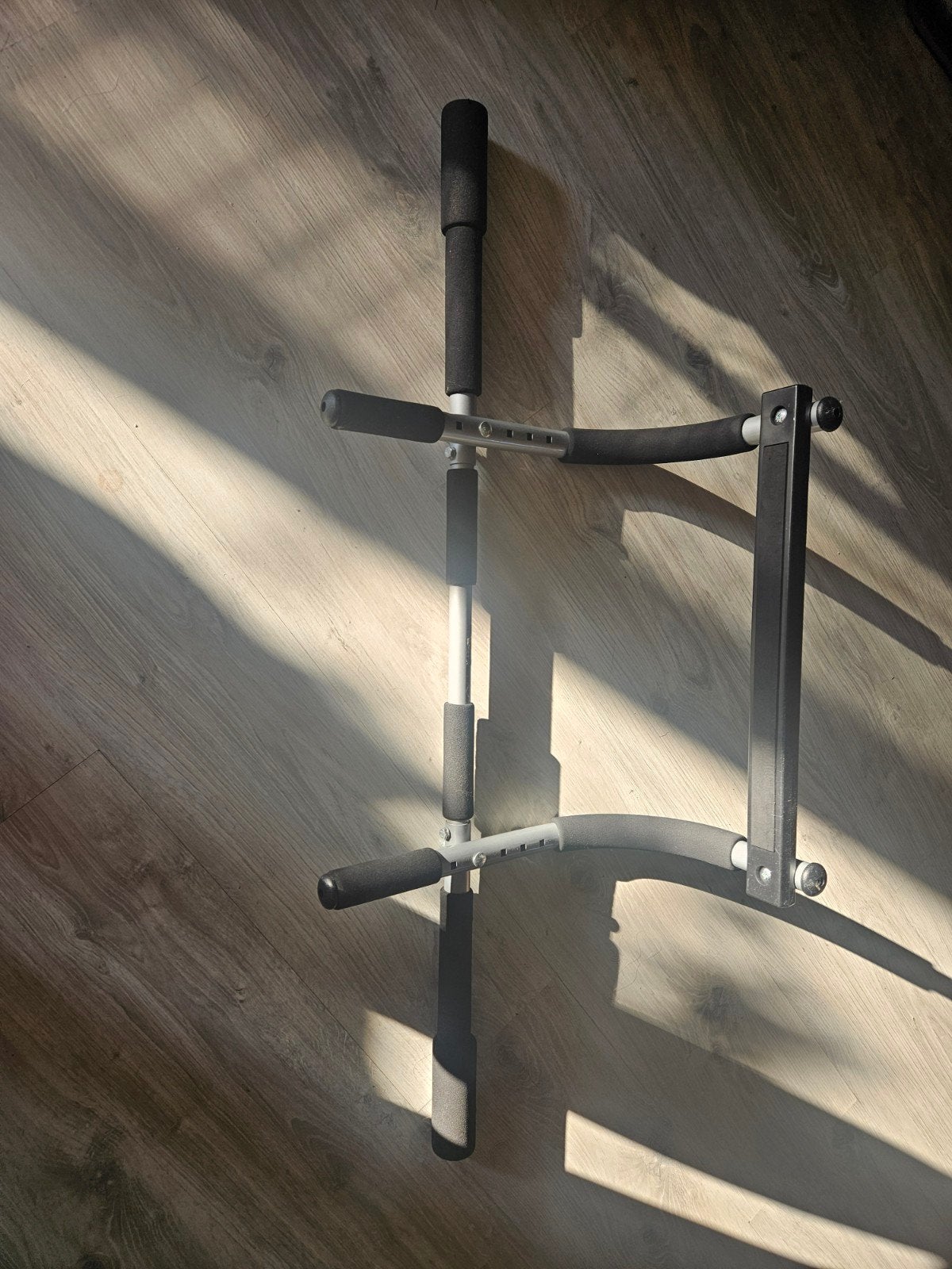 pull up bar / Oprekstang / deurtrainer, Ophalen of Verzenden, Gebruikt, Rug, Oprekstang