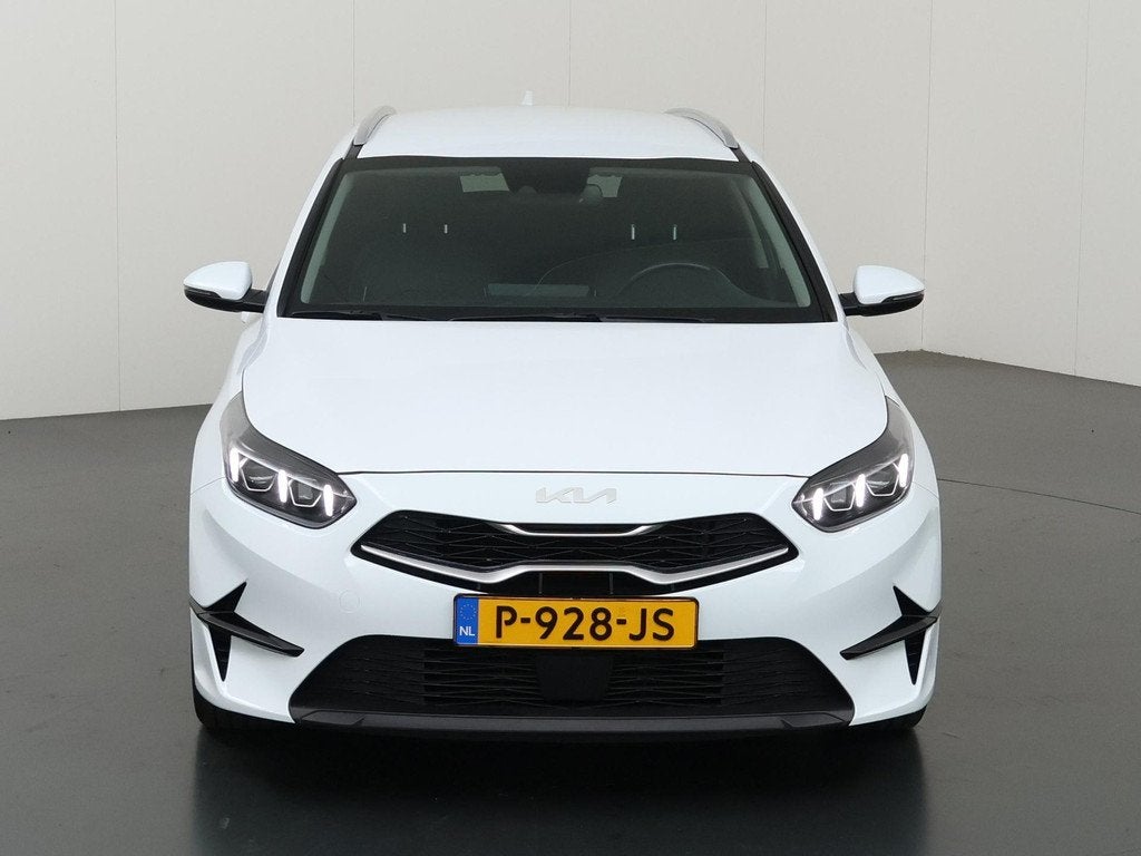 Kia Ceed Sportswagon 1.0 T-GDi DynamicPlusLine | Stoel/Stuur, Auto's, Voorwielaandrijving, Gebruikt, Euro 6, Leder en Stof