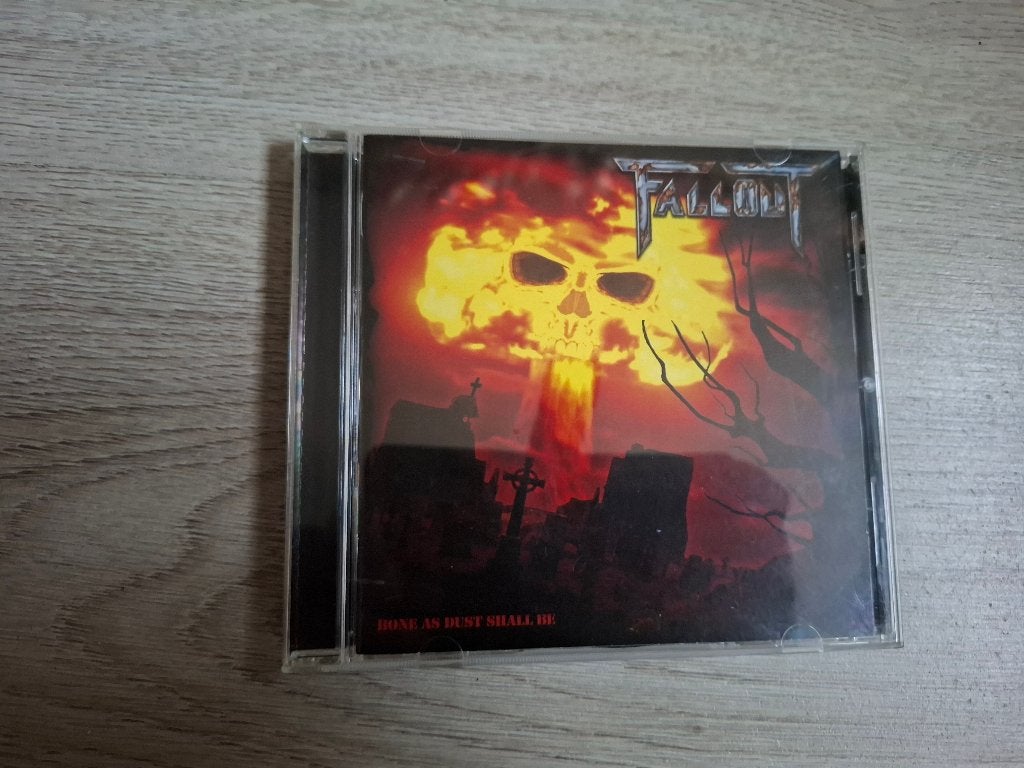 Cd Fallout – Bone As Dust Shall Be. (2009), Ophalen of Verzenden, Zo goed als nieuw, Thrash metal, Album