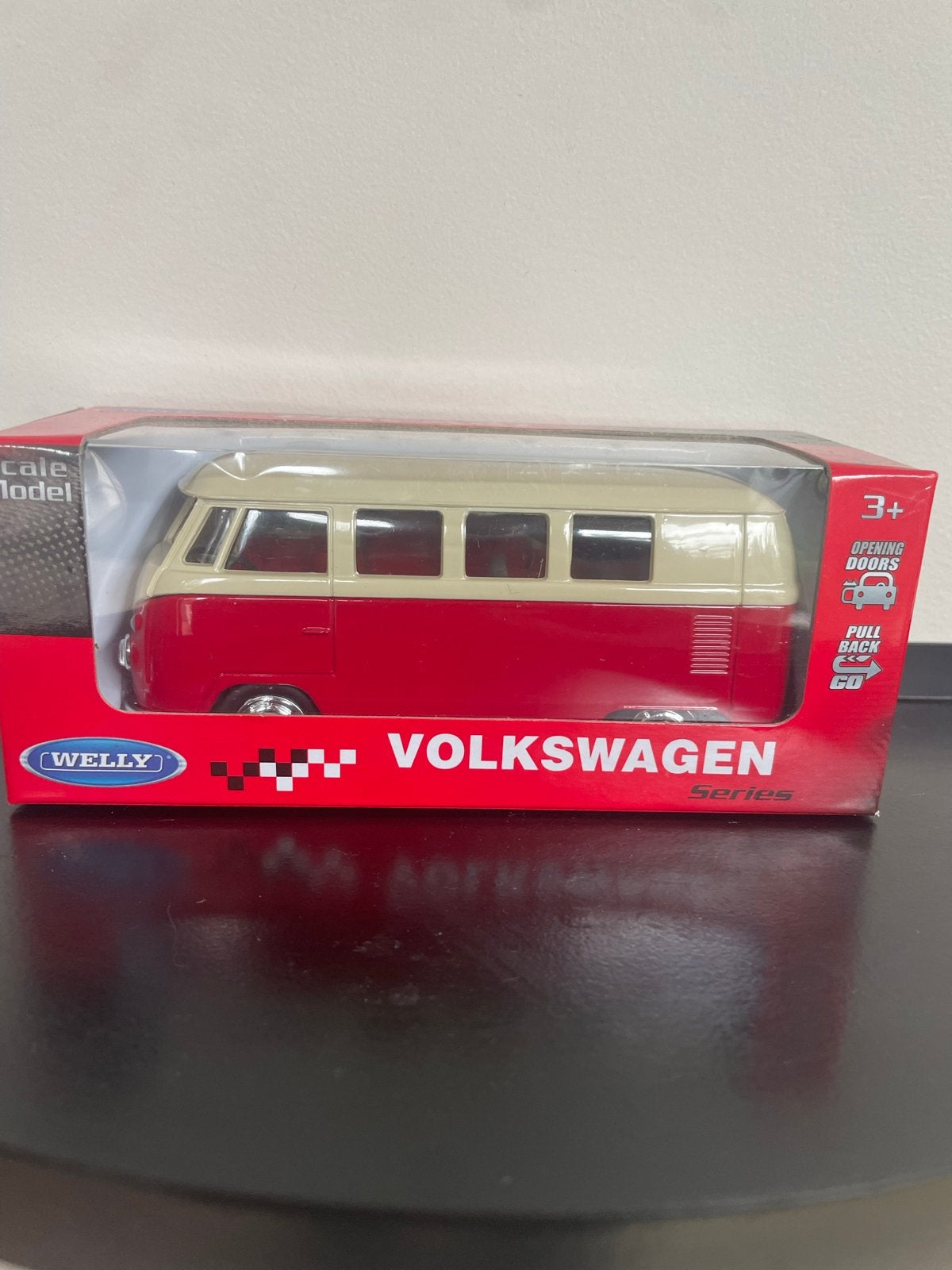 Welly Diecast Volkswagen Bus - Goede Staat, Ophalen of Verzenden, Zo goed als nieuw