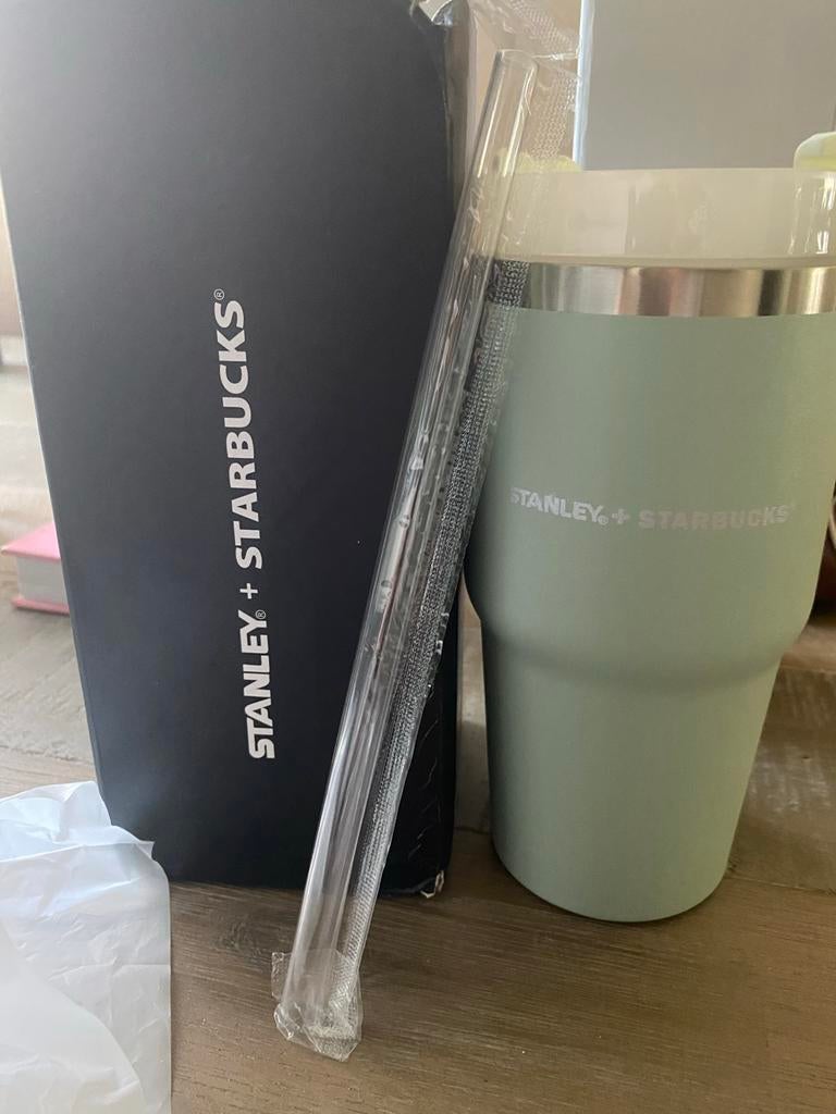 Stanley + Starbucks Tumbler - Nieuw in doos, Stanley, Nieuw, Ophalen of Verzenden, Metaal