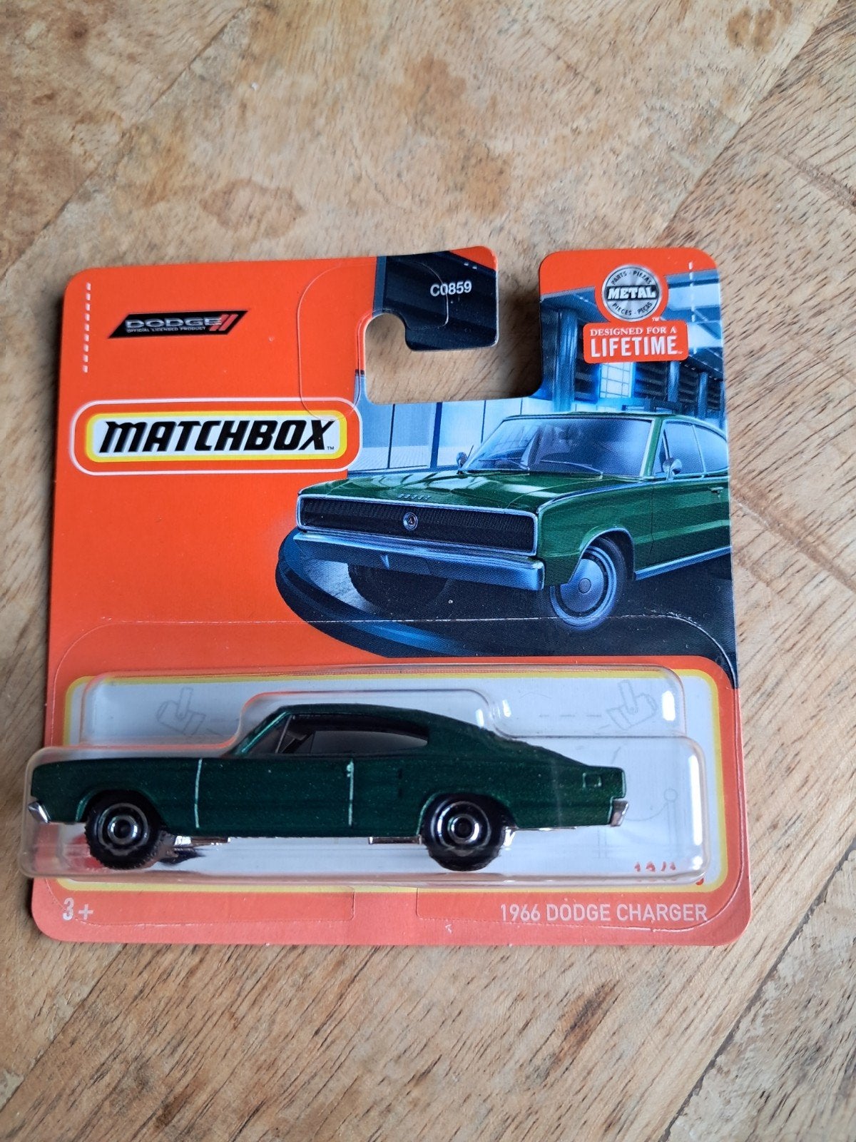 Matchbox 1966 Dodge Charger groen nieuw in verpakking, Hobby en Vrije tijd, Modelauto's | Overige schalen, Ophalen of Verzenden
