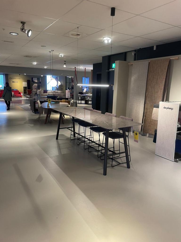 Mooie bartafel met Dekton blad, Huis en Inrichting, Tafels | Eettafels, Ophalen