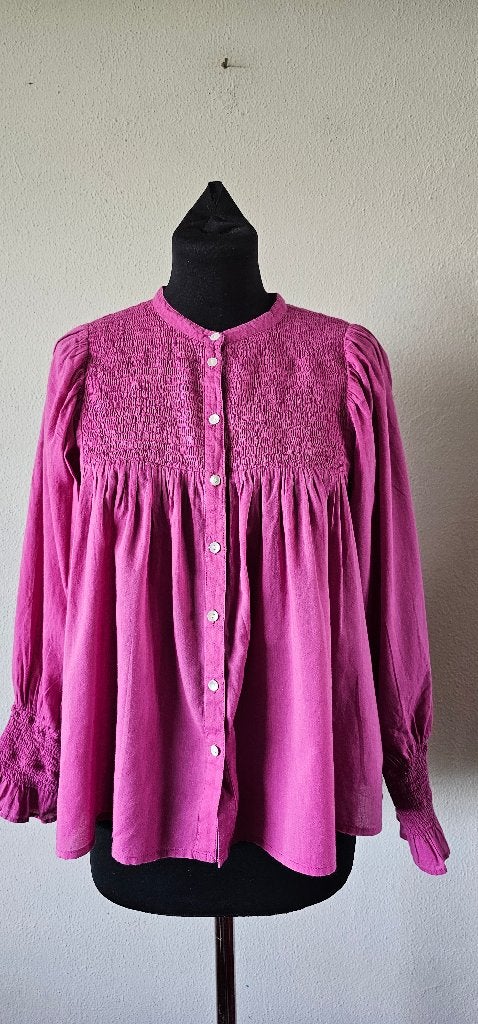 Antik Batik fuchsia blouse met smockwerk, maat S/38 (22525), Kleding | Dames, Maat 38/40 (M), Ophalen of Verzenden, Roze, Gedragen