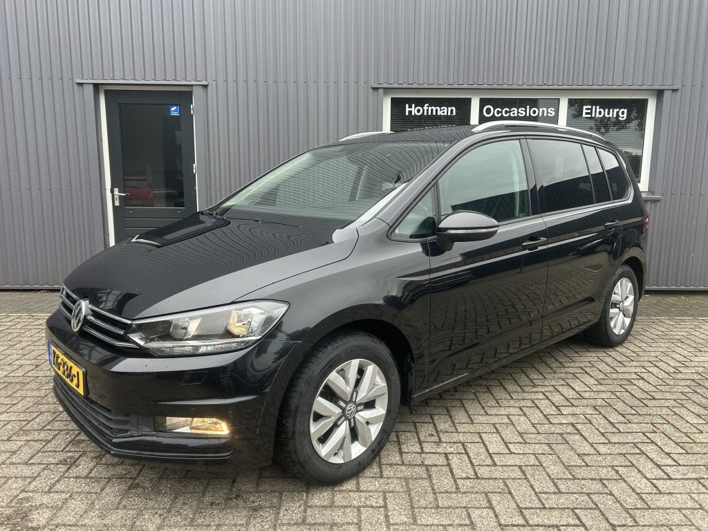 Volkswagen Touran 2.0 TDI SCR Con. Ser Pano Camera PDC!, Auto's, Volkswagen, Dealer onderhouden, 4 cilinders, 150 pk, Automatische klimaatregeling