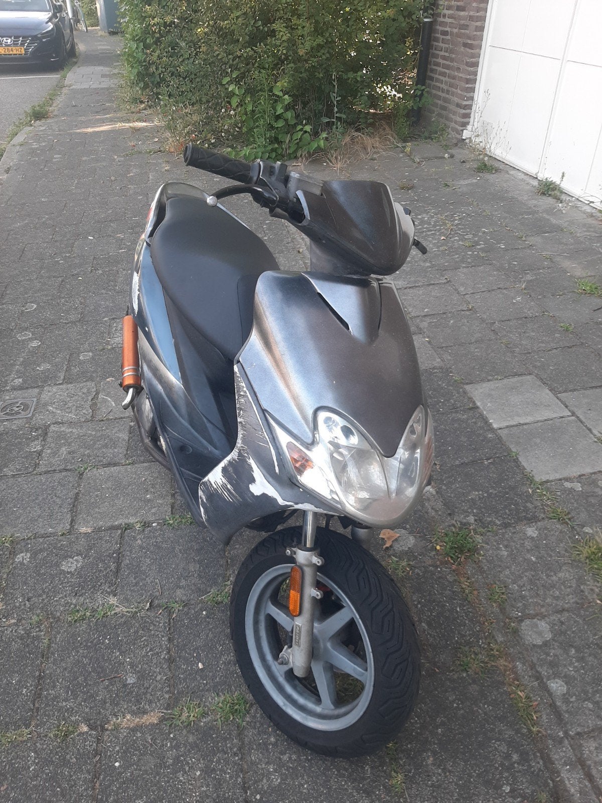 Yamaha jog r te koop RIJDT NIET!, Fietsen en Brommers, Scooters | Yamaha, Ophalen, JogR of RR, Tweetakt, Gebruikt