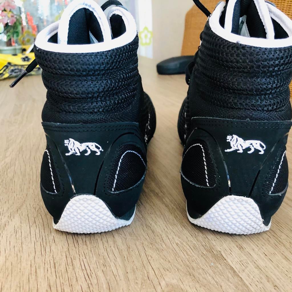 Egan boksschoenen maat 45, Sport en Fitness, Boksen, Ophalen of Verzenden, Gebruikt, Boksschoenen