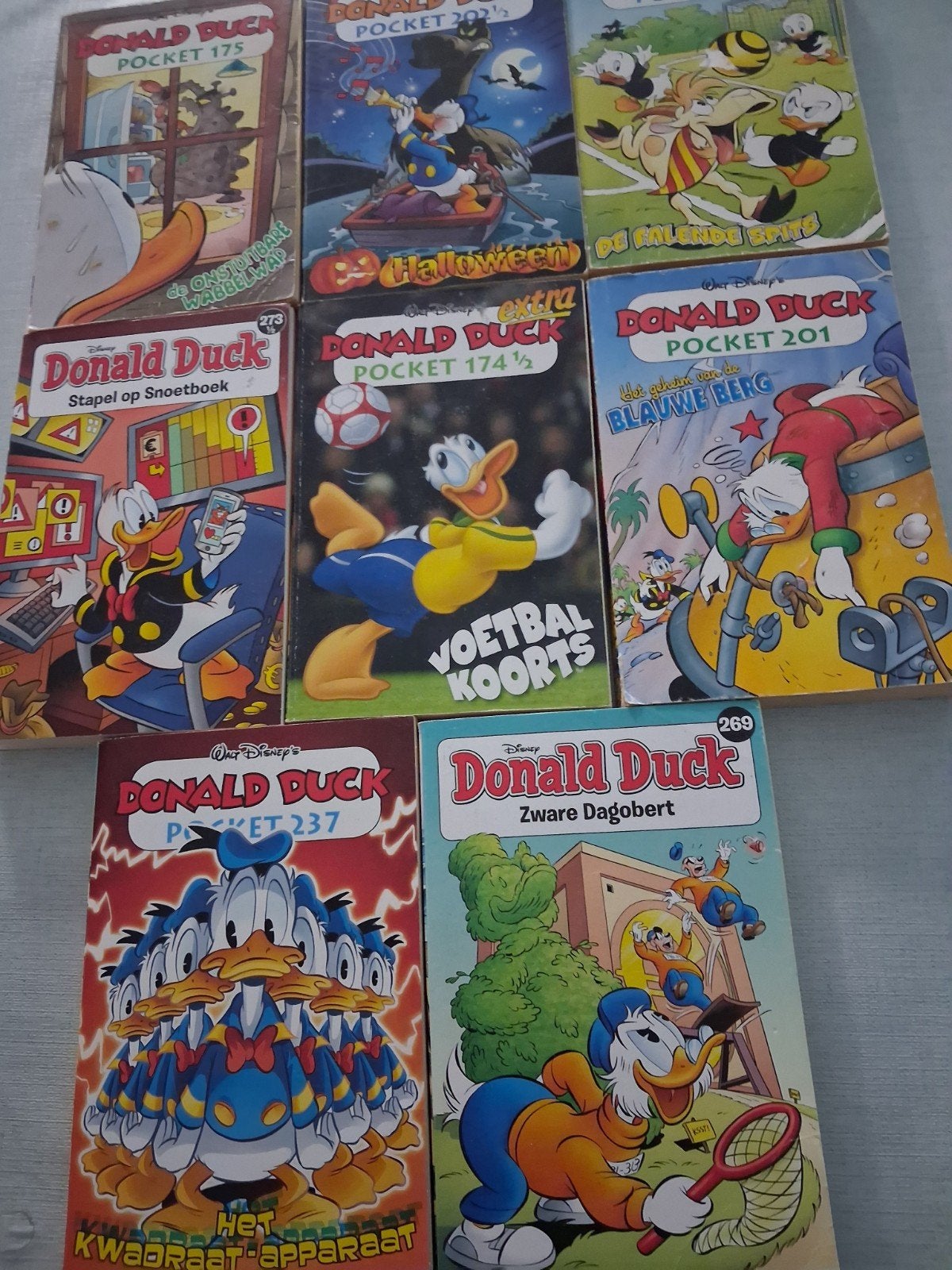 8 stuks Donald Duck pockets boeken., Meerdere comics, Ophalen of Verzenden, Europa