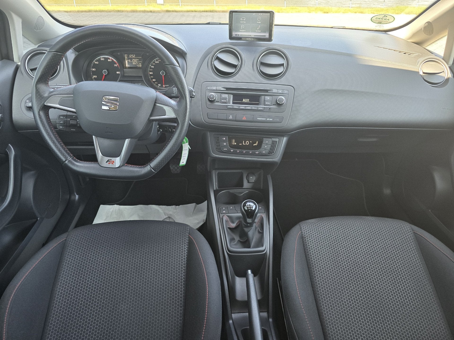 SEAT Ibiza SC 1.2 TSI FR Dynamic | Bi-Xenon | Climatronic |, Voorwielaandrijving, Euro 5, Gebruikt, Zwart