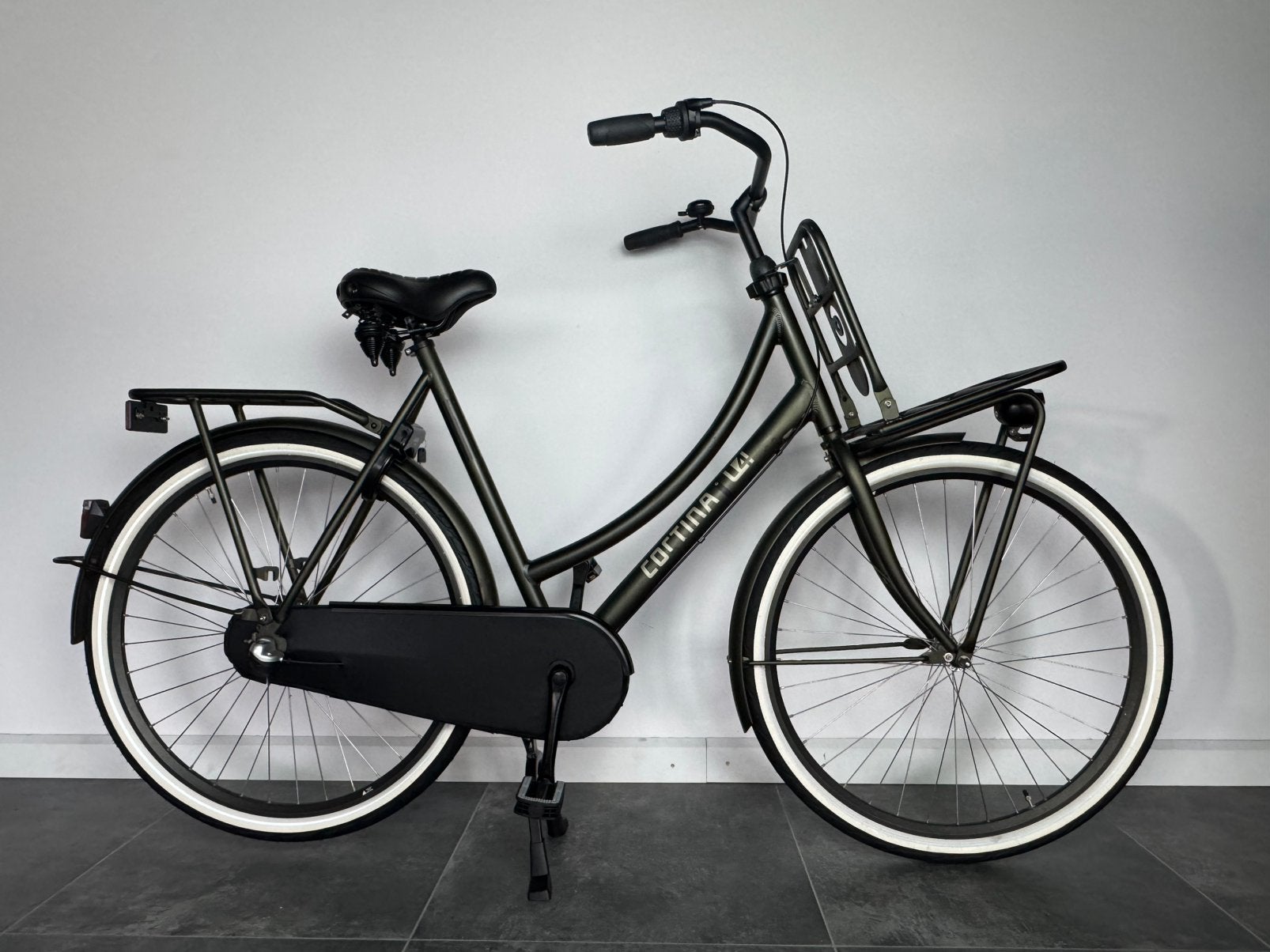 Cortina U4 28 inch 61 cm frame, R-Cycling.nl, Terugtraprem, Contact@r-cycling.nl, Versnellingen