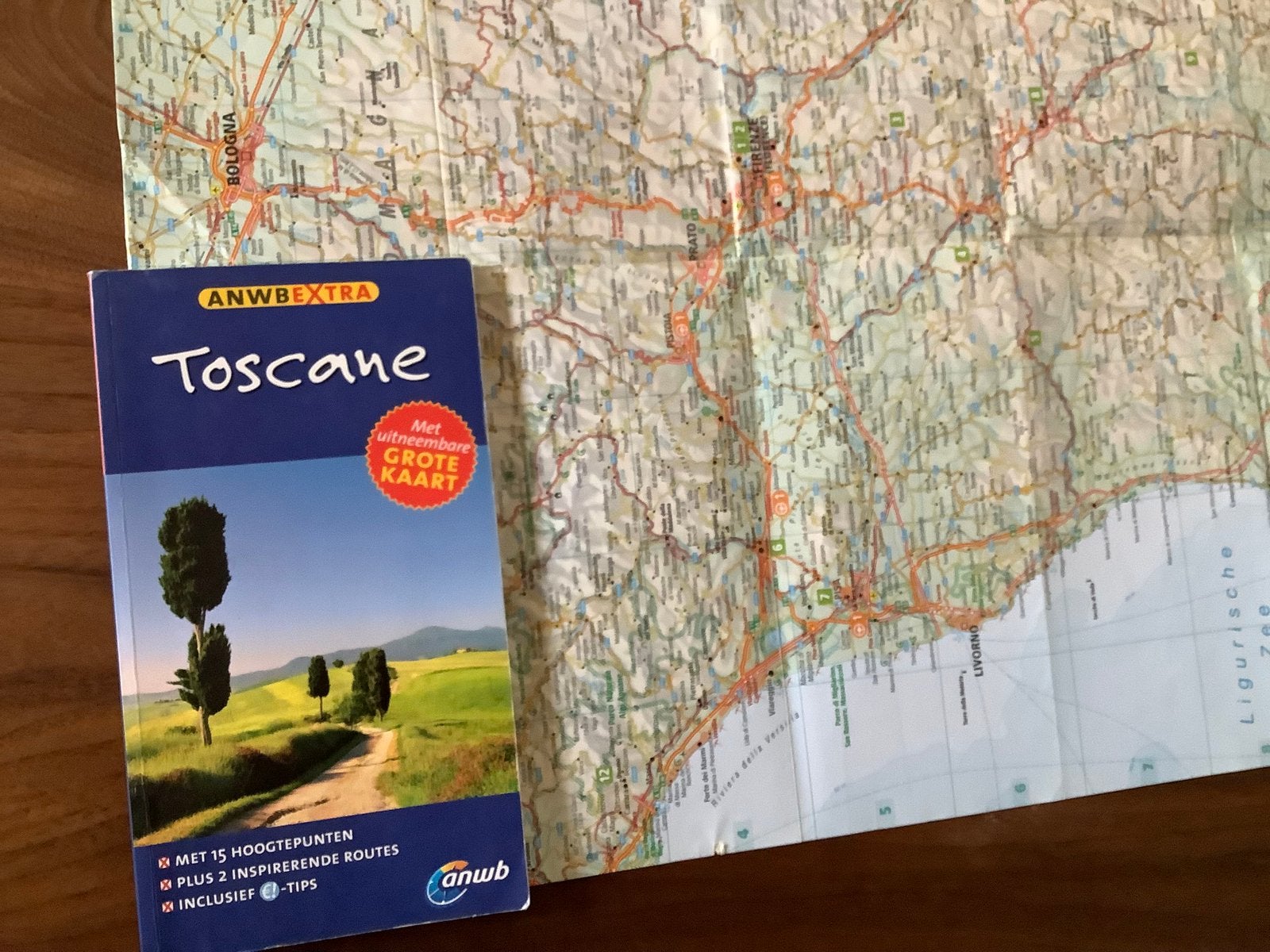 Toscane Italie ANWB reisgids + kaart, Europa, Ophalen of Verzenden, Zo goed als nieuw, Reisgids of -boek
