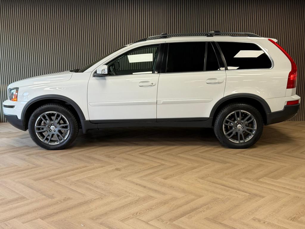 Volvo XC90 3.2 Momentum AUT. TREKHAAK PDC LEDER SCHUIFDAK ME, Auto's, XC90, 238 pk, Gebruikt, Met garantie (alle)