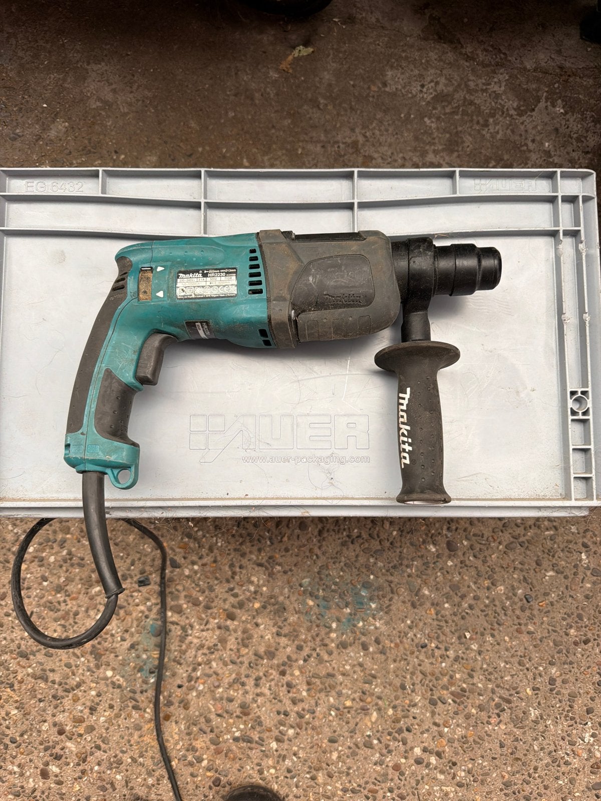 Makita HR2230 Boorhamer - 710W, Gebruikt, Ophalen, Boor- en/of Breekhamer, Klopboormechanisme, Gebruikt