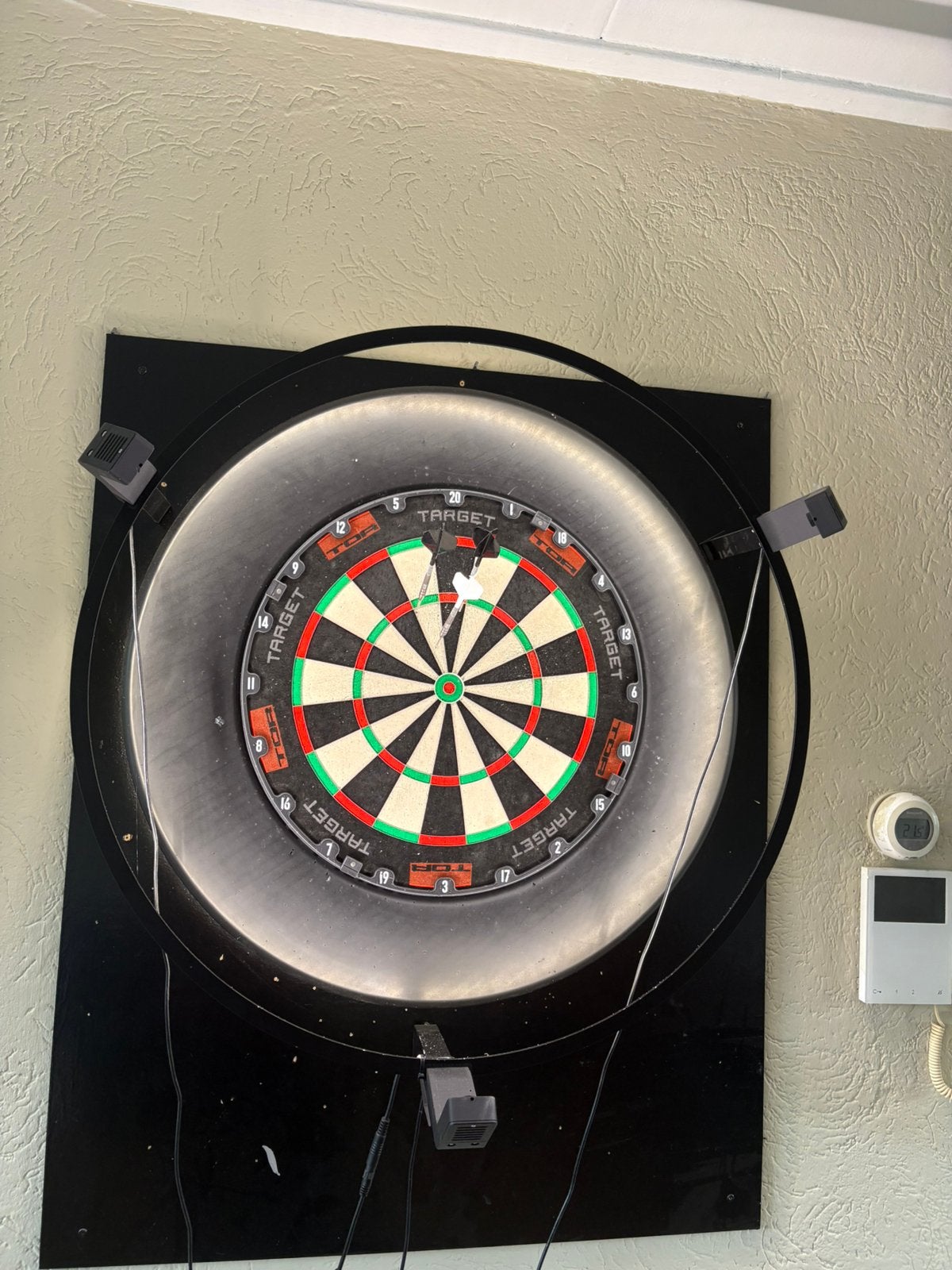 Autodarts met lichtring, Ophalen, Zo goed als nieuw