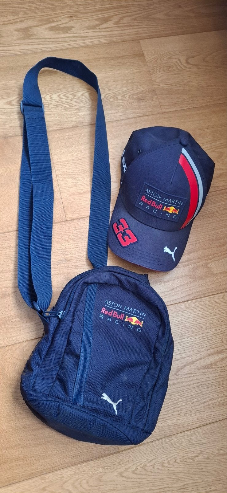 Aston Martin Red Bull Racing pet en tas set, Red Bull Racing, One size fits all, Ophalen of Verzenden, Pet