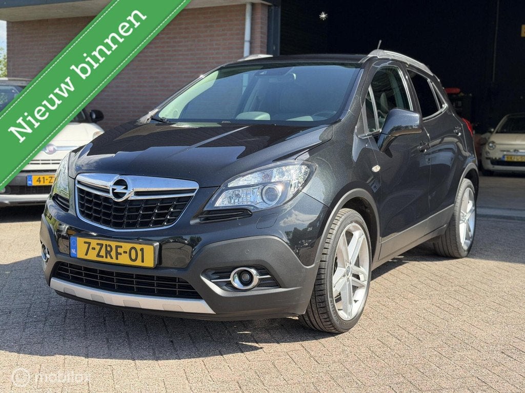 Opel Mokka 1.4 T Cosmo CAMERA|NAVI|TREKHAAK|CRUISE|AIRCO!, Voorwielaandrijving, Gebruikt, Zwart, 4 cilinders