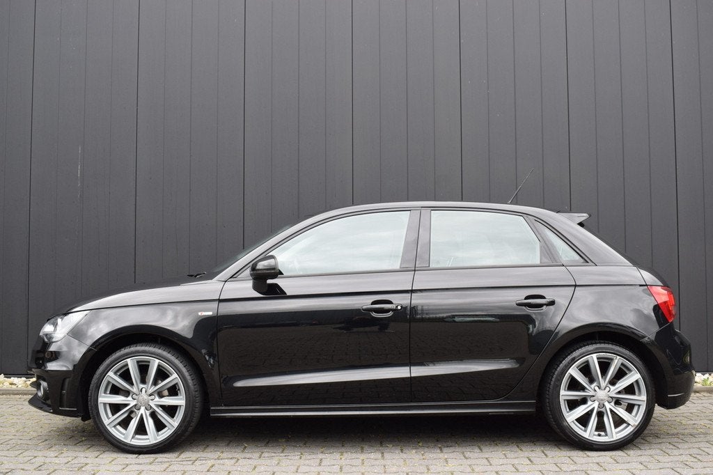 Audi A1 Sportback 1.2 TFSi S-Line Full Map Navi | Telefonie, Auto's, Audi, Voorwielaandrijving, Euro 5, Zwart, 4 cilinders