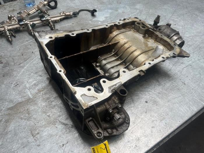 Carterpan van een Lexus IS 300, Gebruikt, -, -, -