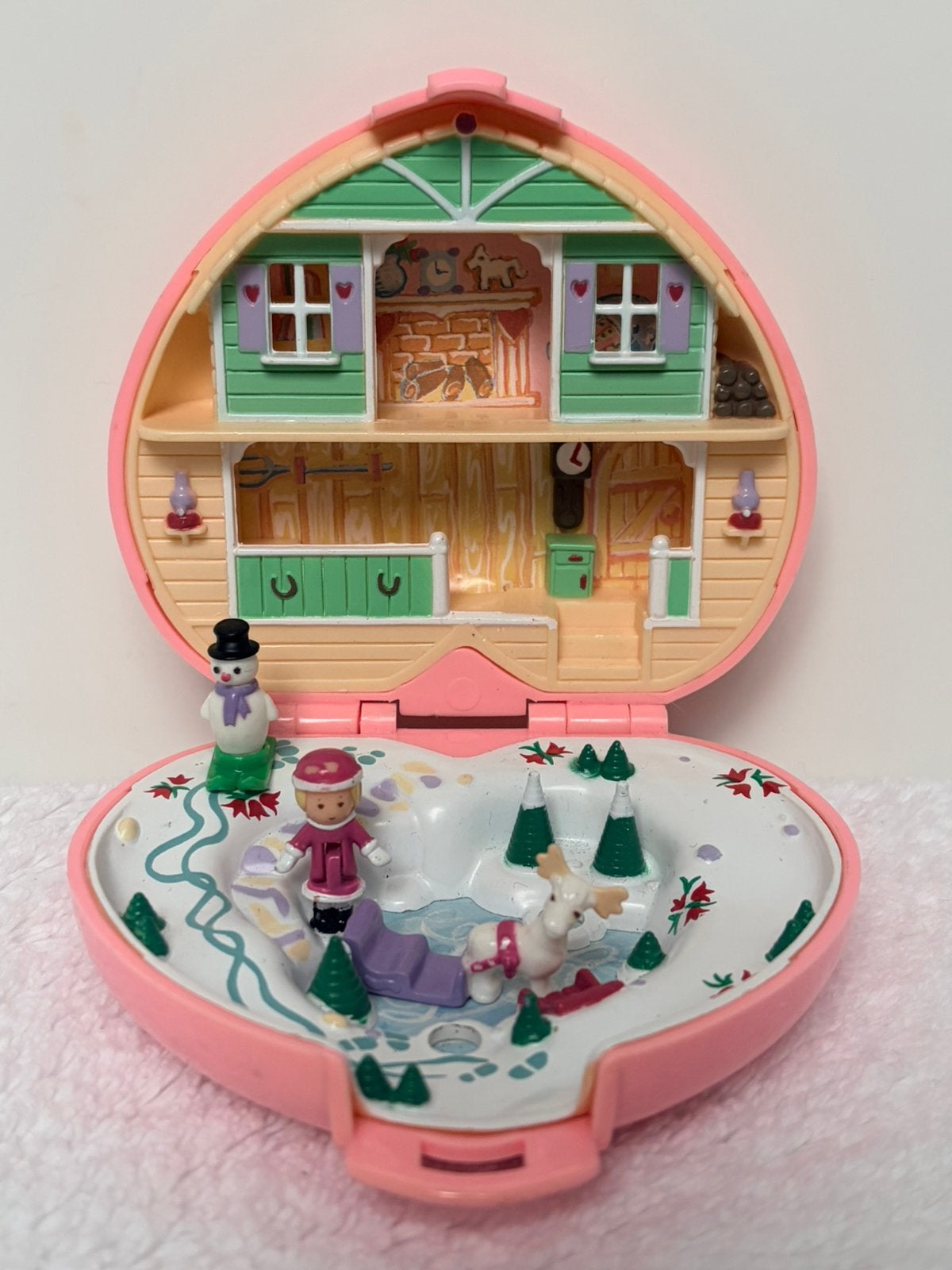 Vintage Polly Pocket Heidi's Alpine Chalet 1989– 100%, Ophalen of Verzenden, Zo goed als nieuw, Poppenhuis