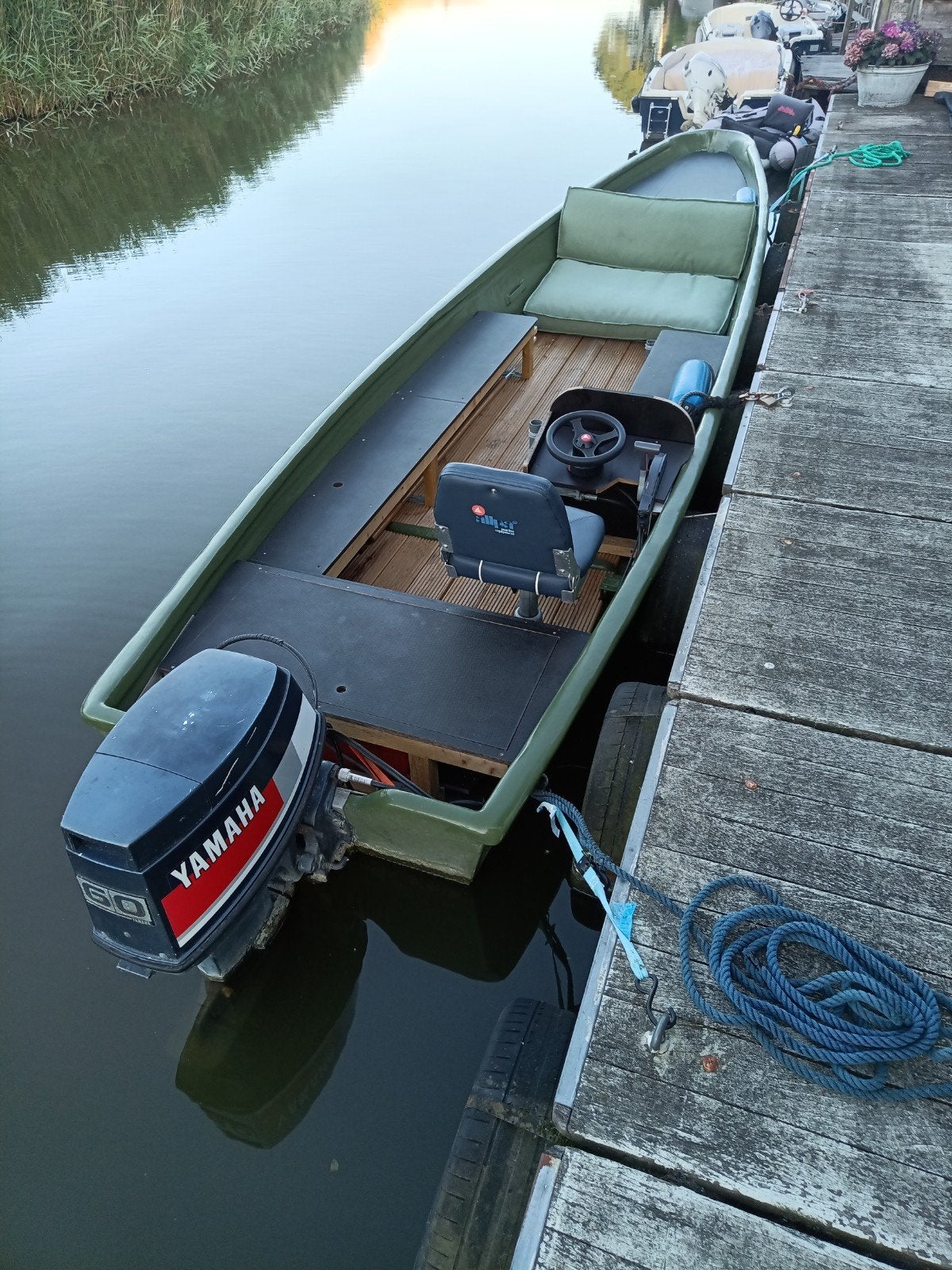 Legerboot/sloep/visboot met 60pk yamaha (evt in onderdelen), Ophalen, Motor en Techniek, Motorboot