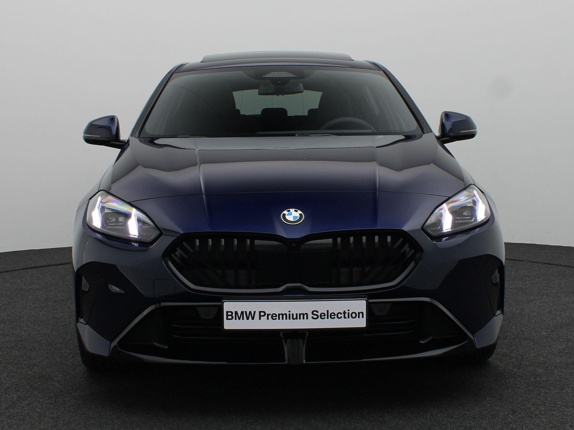 BMW 1 Serie 120 M Sport Design Edition | M Sportpakket Pro |, Stof, Met garantie (alle), Blauw, Origineel Nederlands