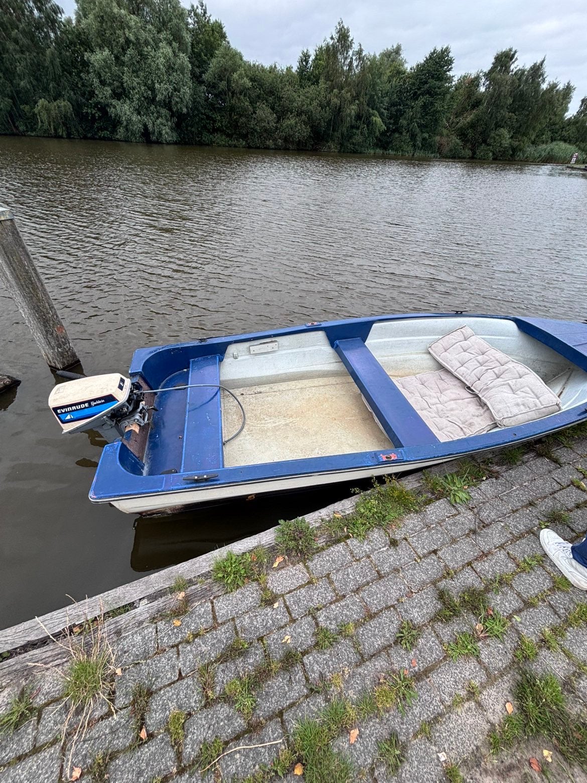 Polyster boot met 7.5 pk 2 takt inruil mogelijk, Watersport en Boten, Ophalen of Verzenden, Zo goed als nieuw, Overige typen, Motorboot