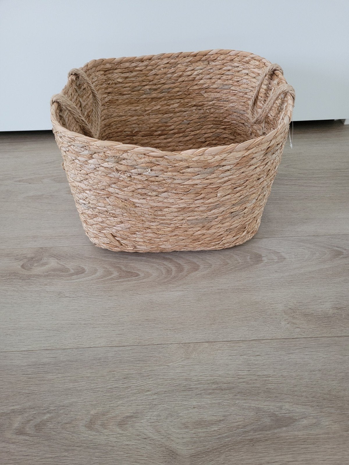 Nieuwe rieten mand - 22 cm hoog, 35 cm diameter, Ophalen, Beige, Overige stijlen, Nieuw