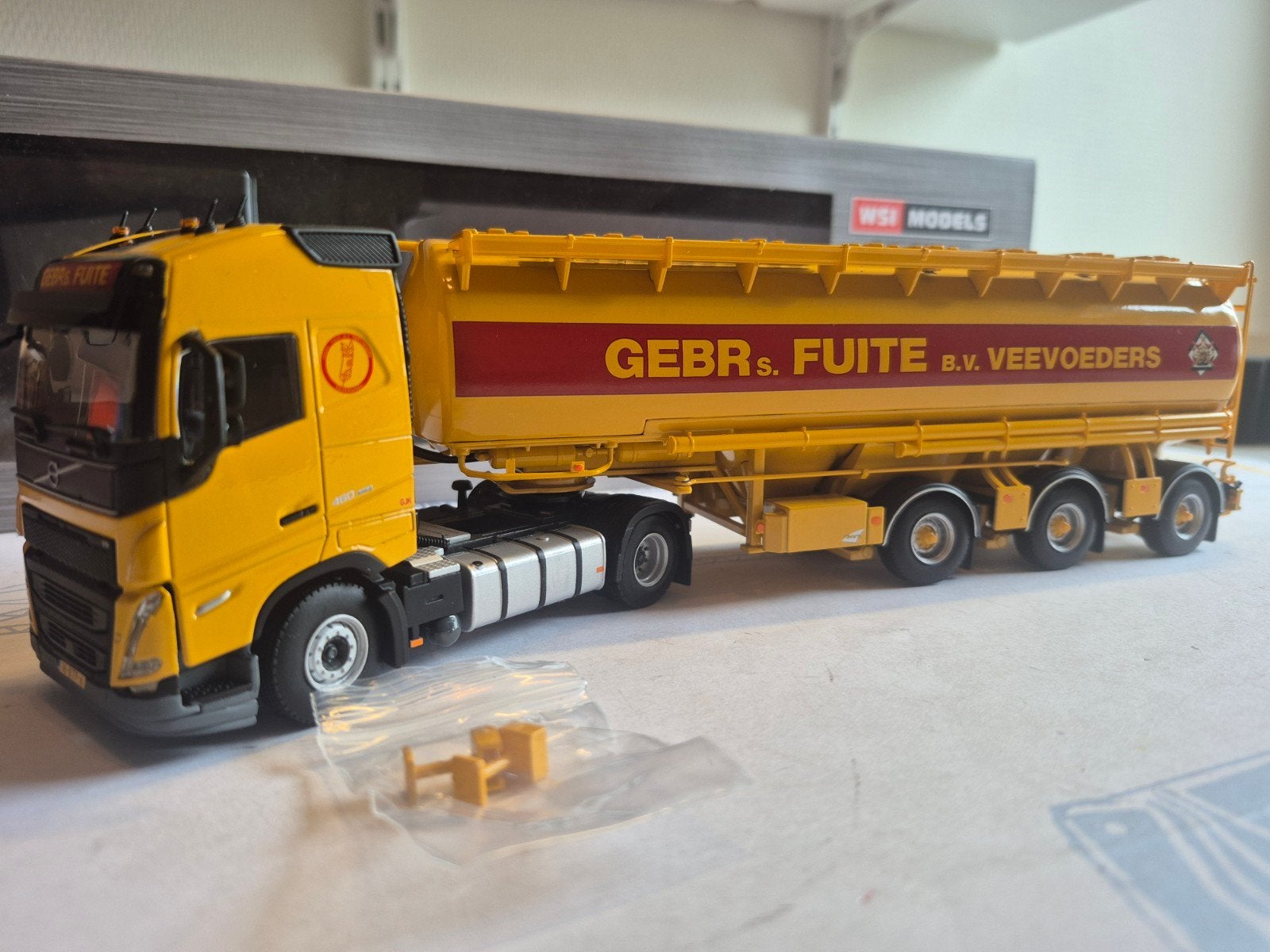 Volvo fh5 met bulktrailer van fuite mengvoeders genemuiden, Ophalen of Verzenden, Nieuw, Bus of Vrachtwagen, Wsi
