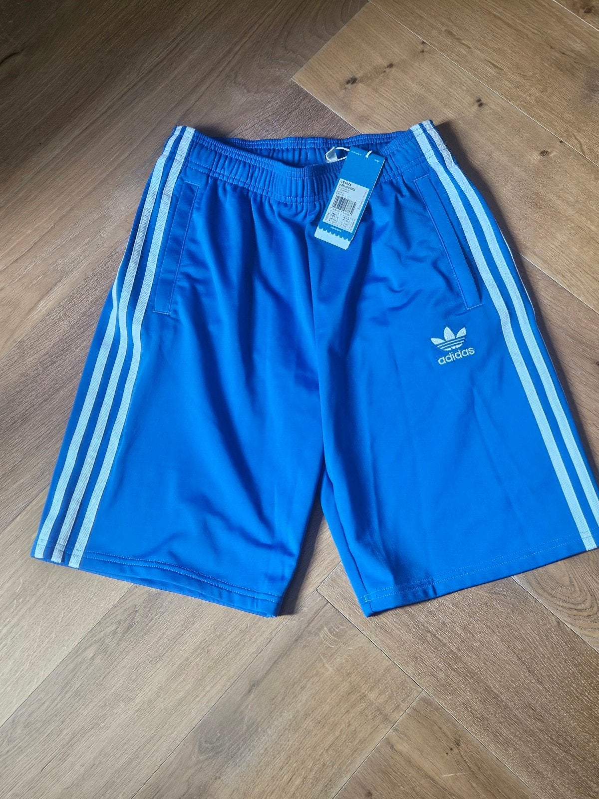 Adidas broek maat 164 nieuw, Ophalen, Adidas, Jongen, Nieuw