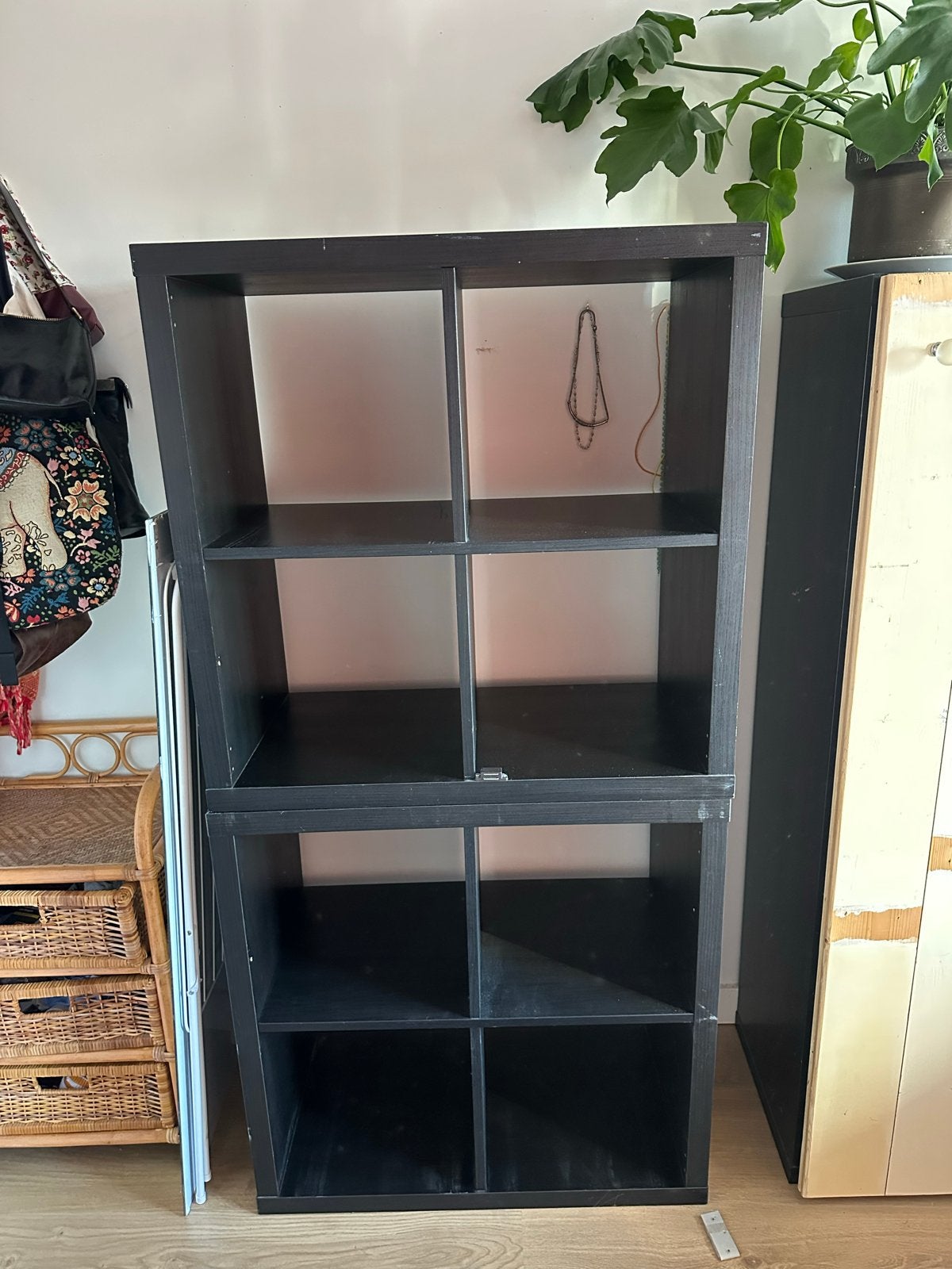 Zwarte IKEA Kallax kast met 8 vakken, Met plank(en), Gebruikt, 150 tot 200 cm, 25 tot 50 cm