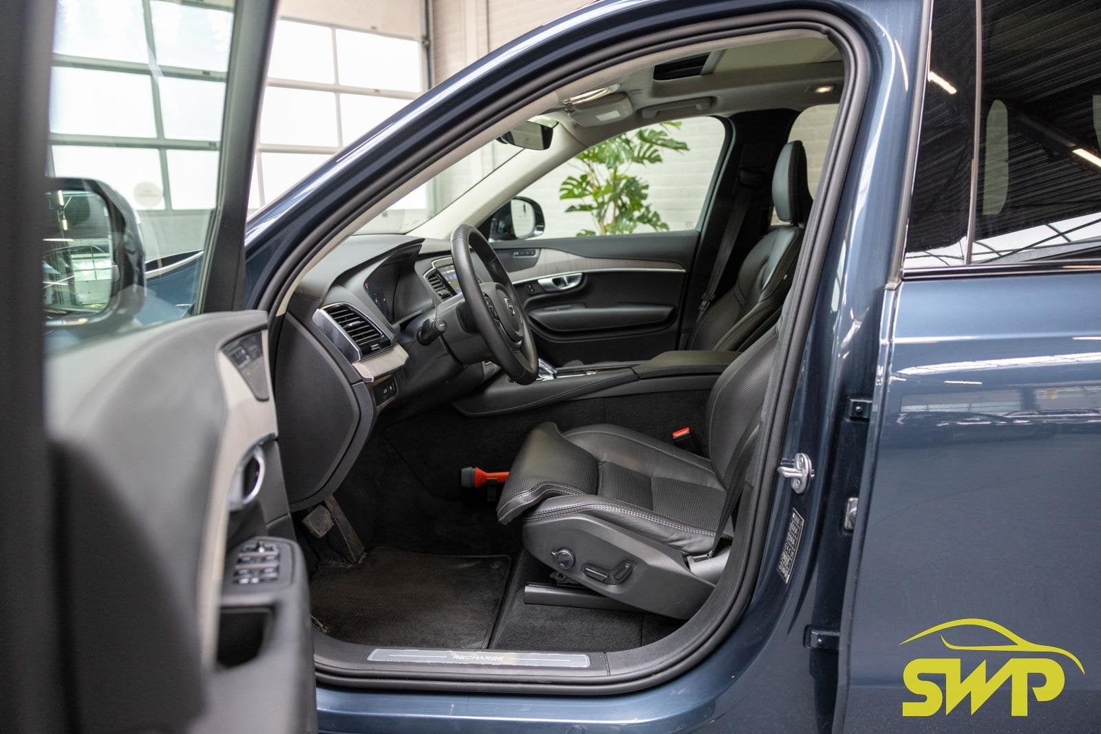 Volvo XC90 2.0 T8 Recharge AWD Ultimate Dark | Pano | Trekha, Auto's, Gebruikt, Euro 6, 4 cilinders, 1969 cc