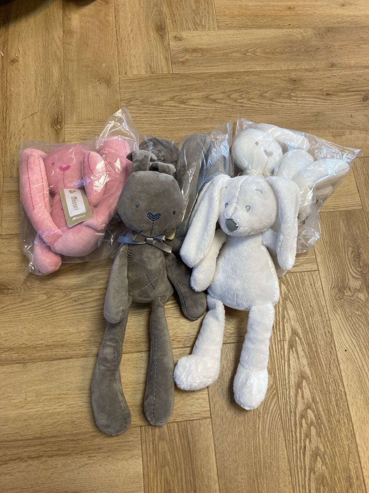 Partij nieuwe knuffelkonijnen - roze, grijs en wit, Ophalen of Verzenden, Met label, Middelgroot (20 tot 80 cm), Meerkleurig